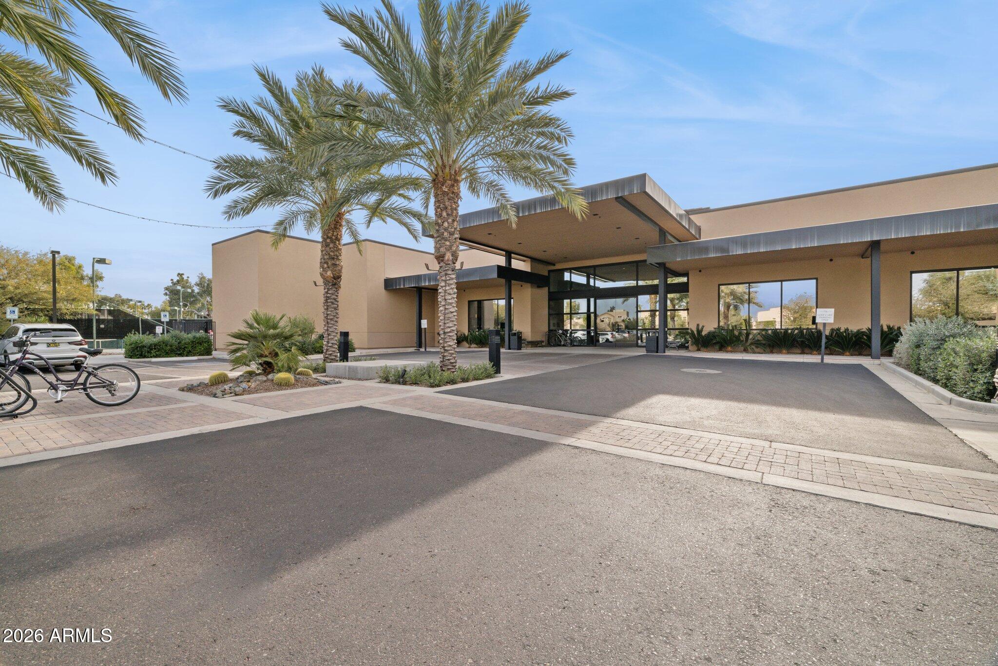 7425 E GAINEY RANCH Road 50