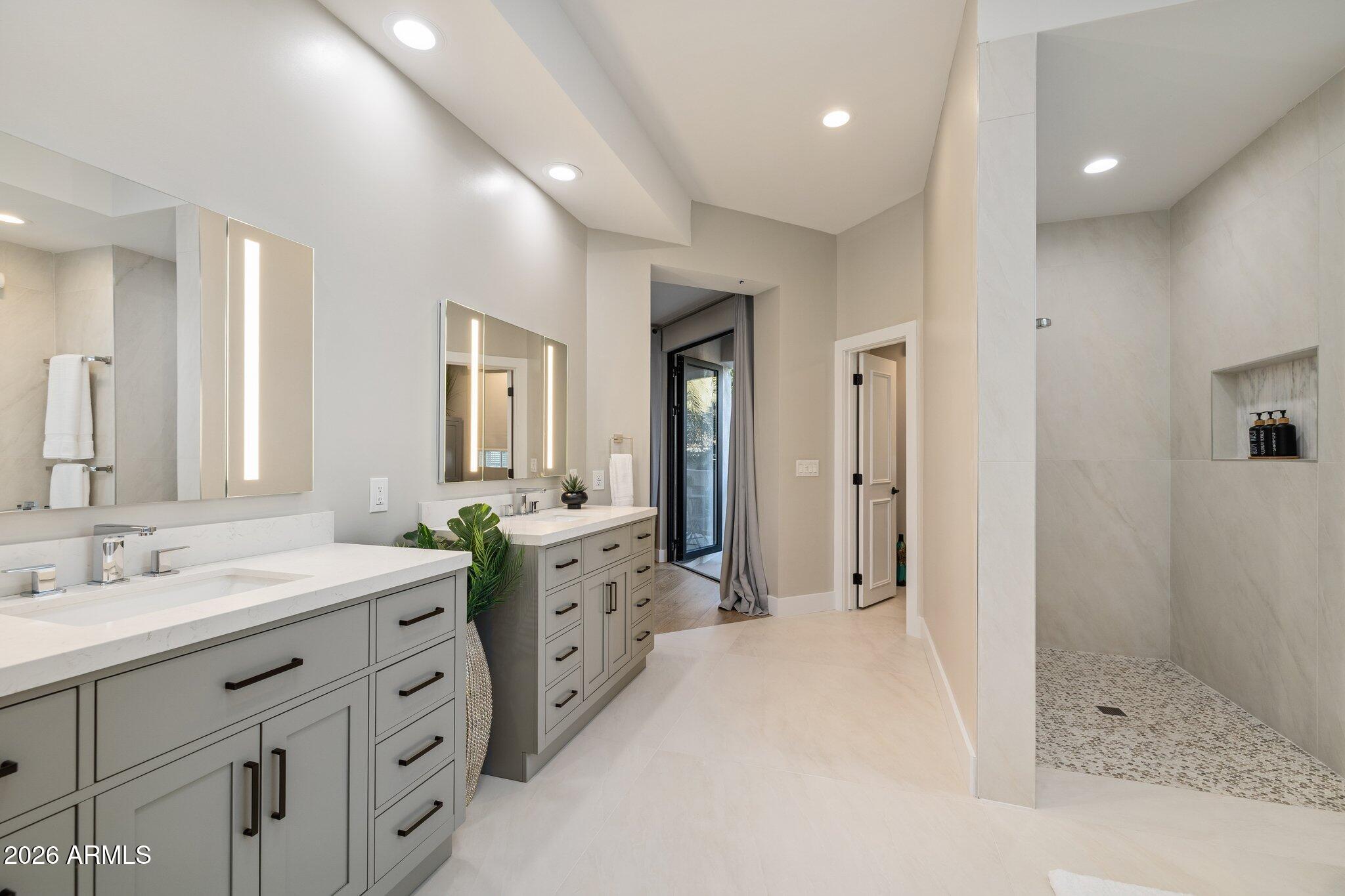 7425 E GAINEY RANCH Road 50