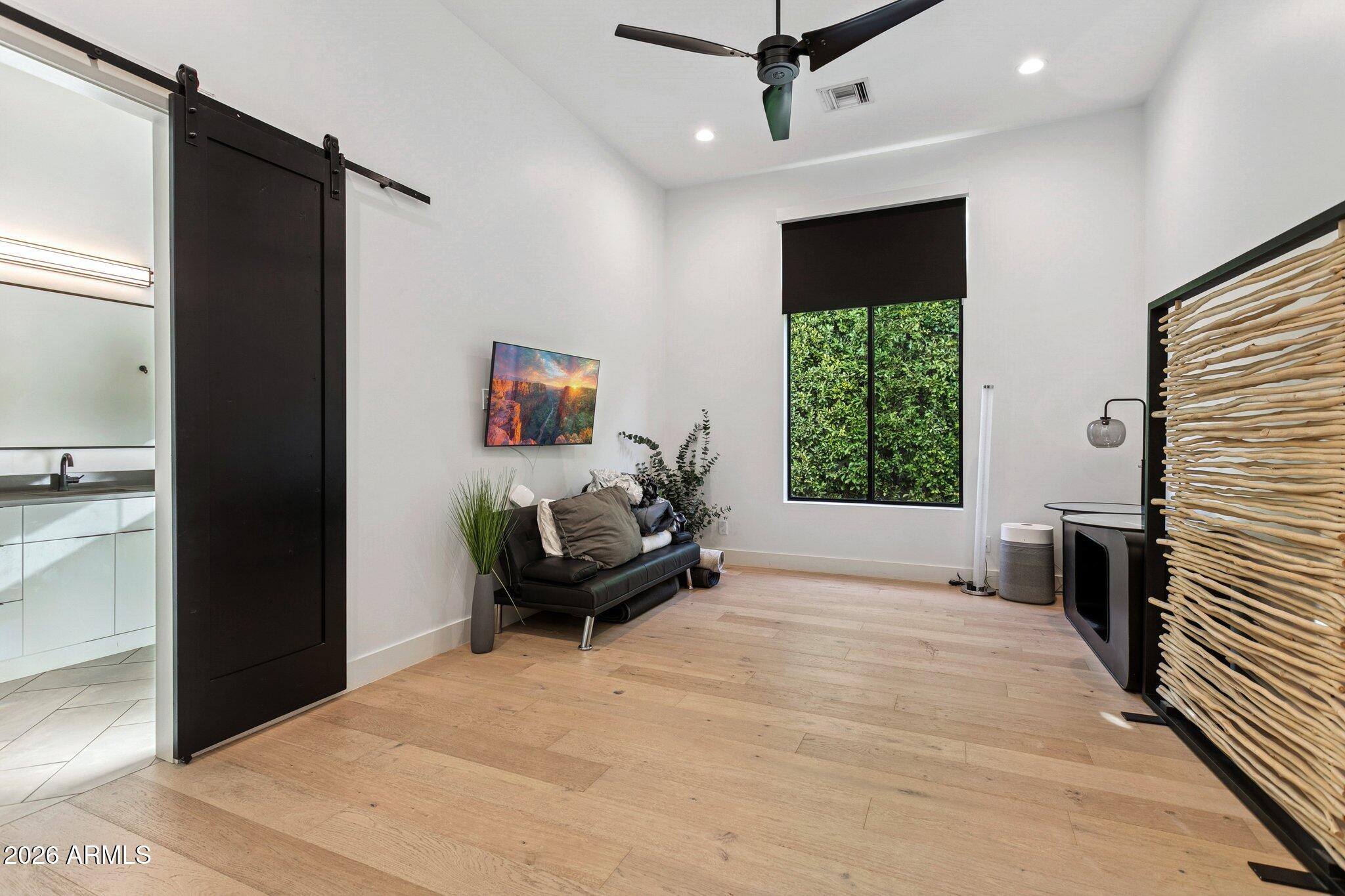 7542 E SUNDOWN Court