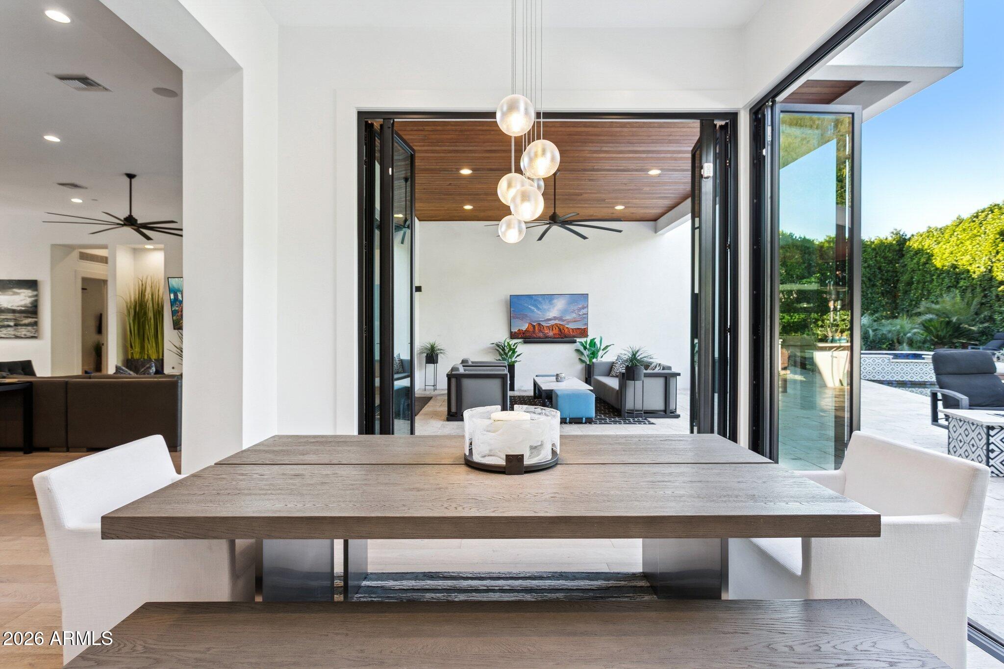 7542 E SUNDOWN Court