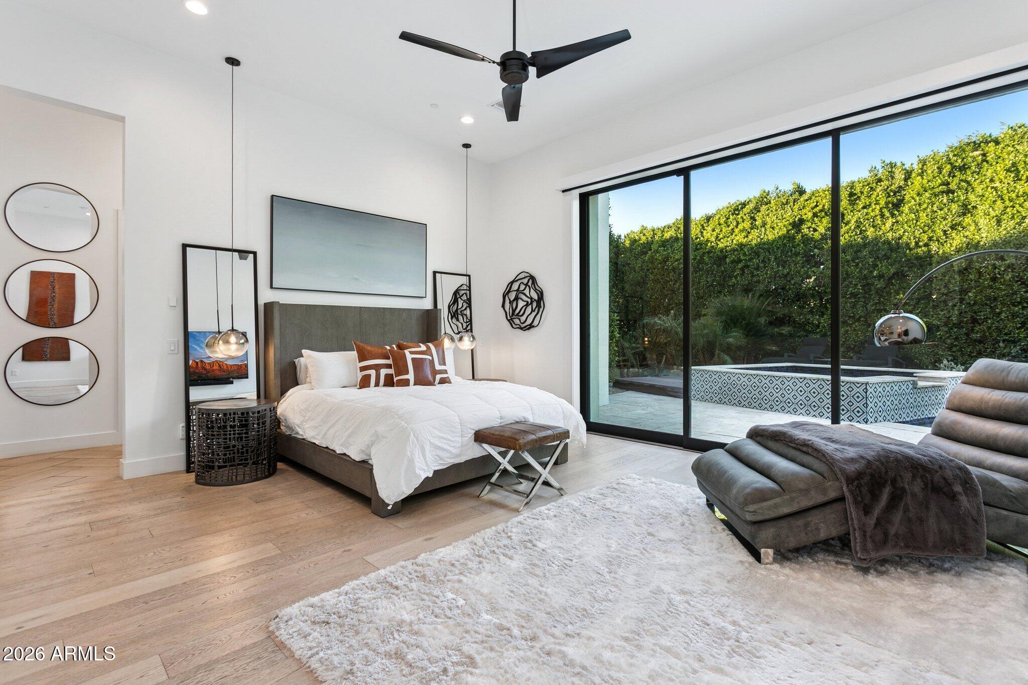 7542 E SUNDOWN Court
