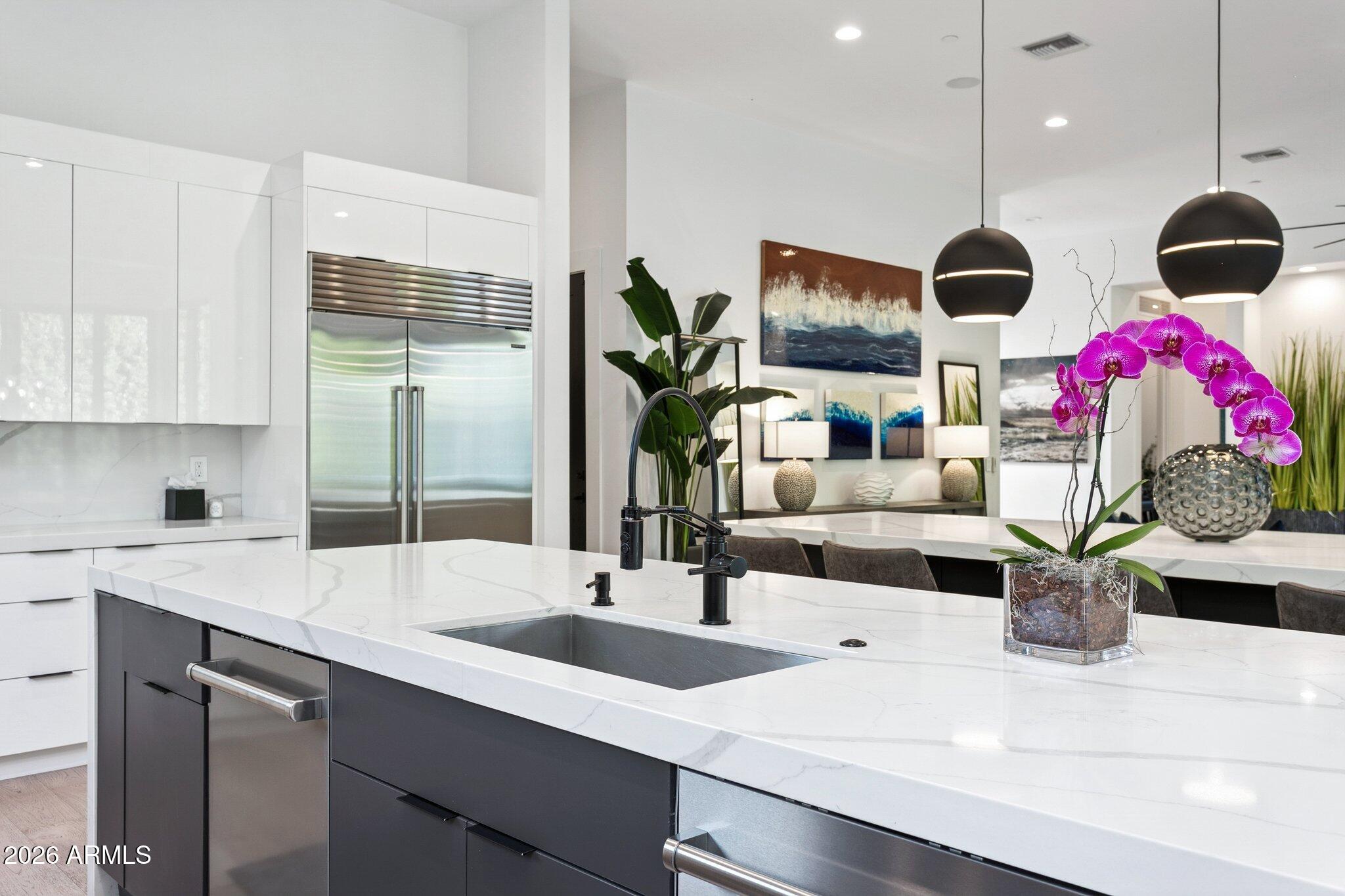 7542 E SUNDOWN Court