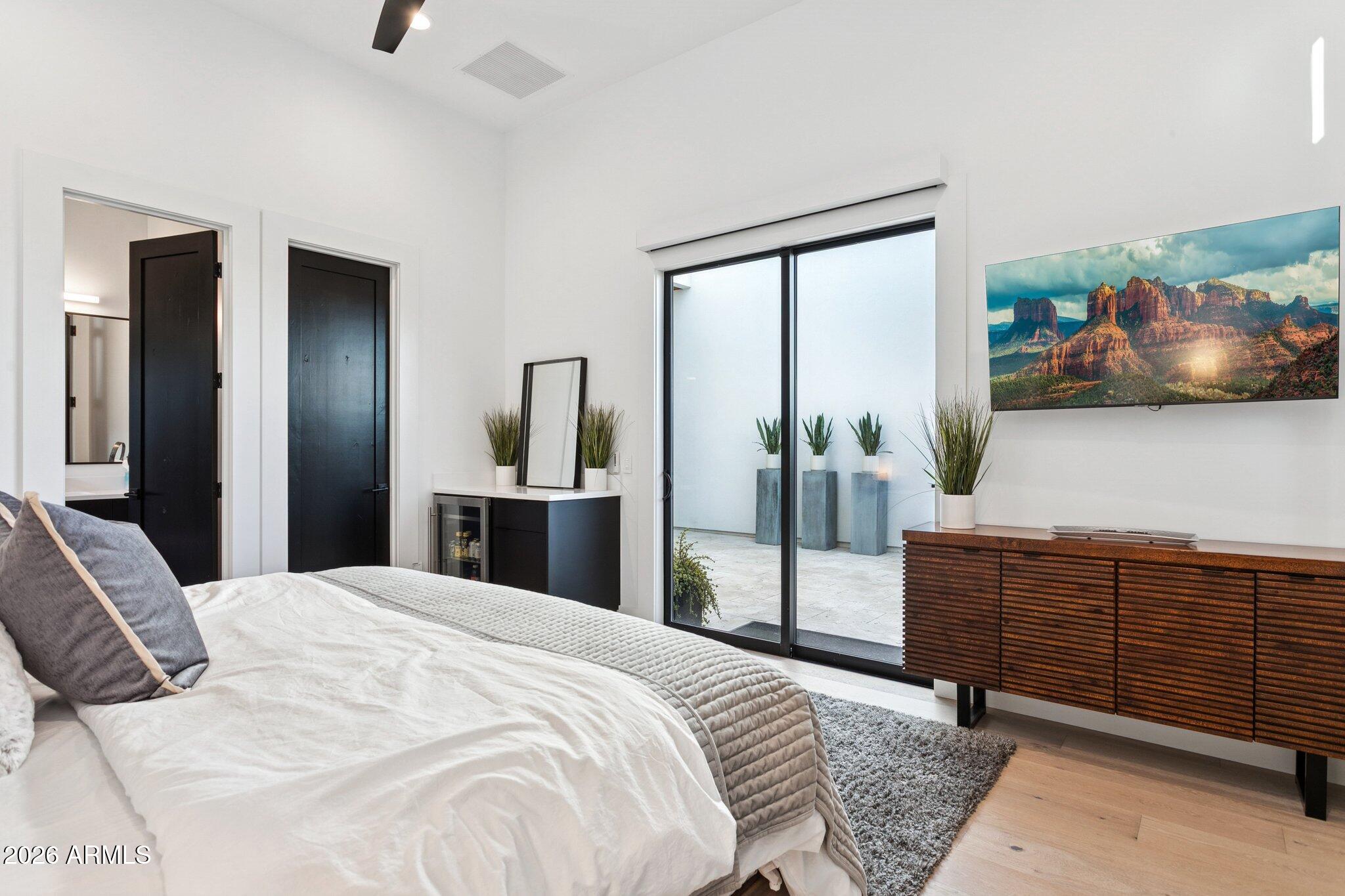 7542 E SUNDOWN Court