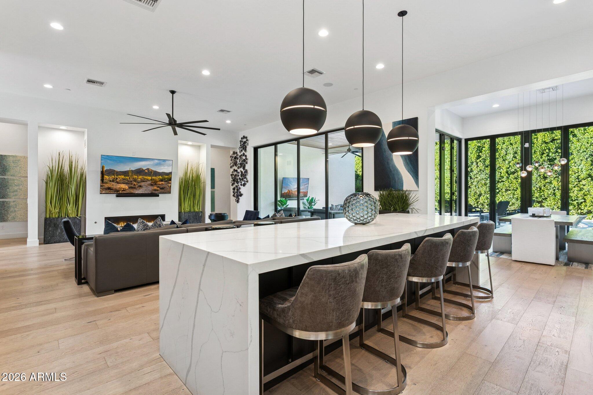 7542 E SUNDOWN Court