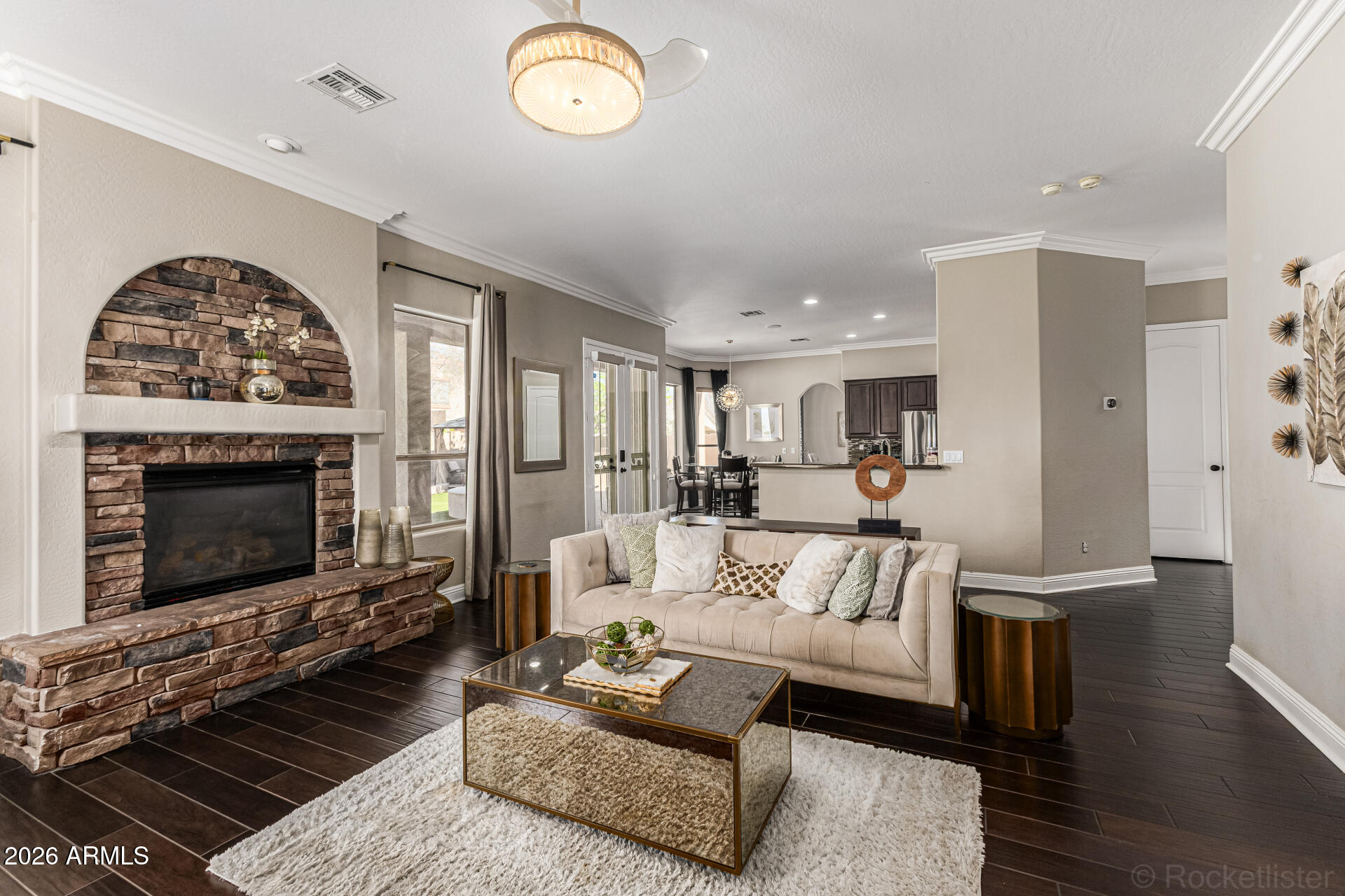 42 E JOSEPH Way