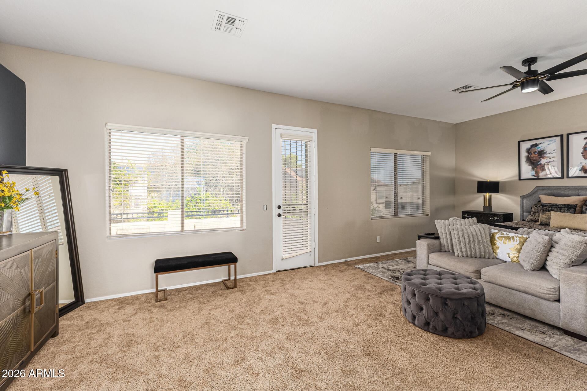 42 E JOSEPH Way