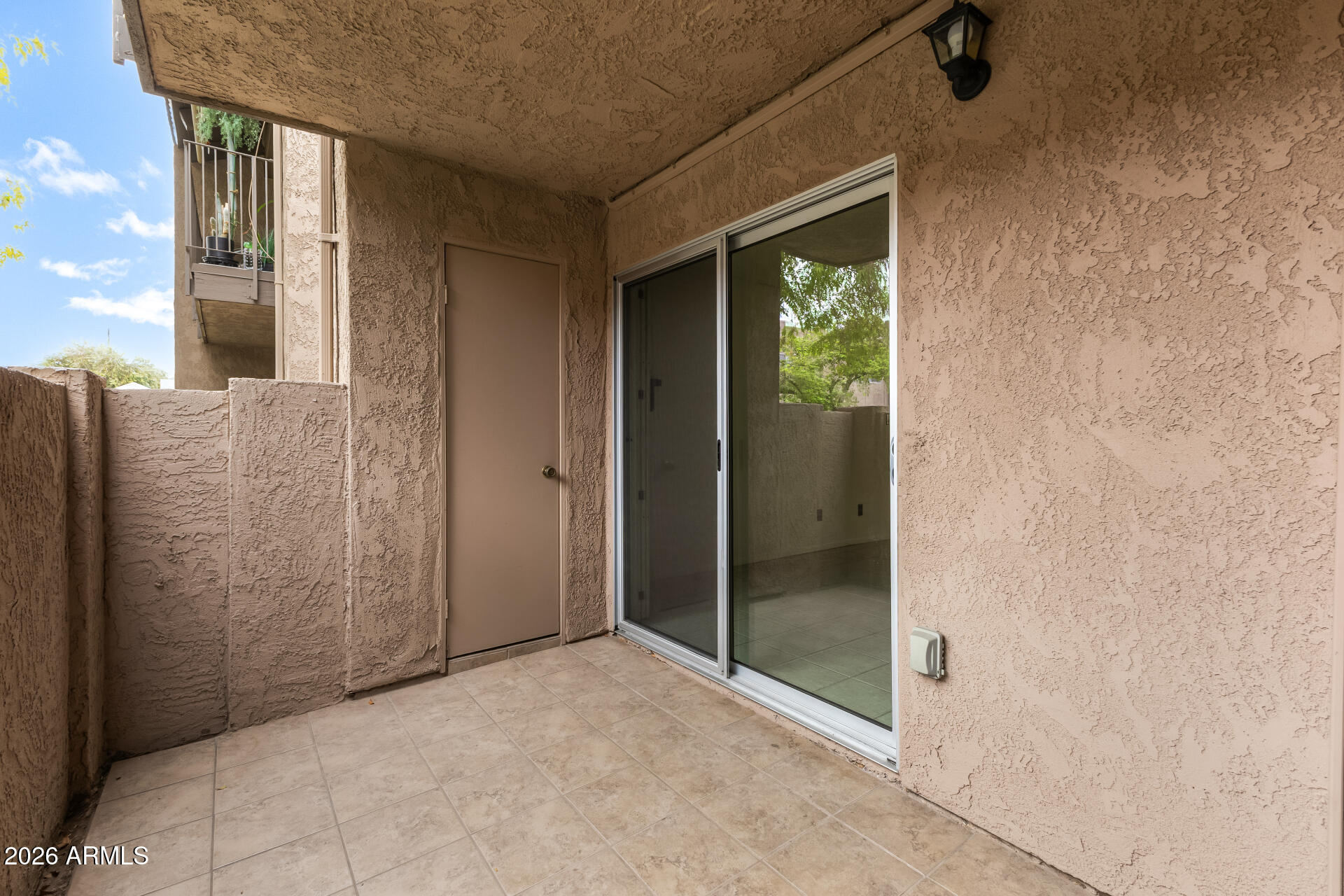 5525 E THOMAS Road M16