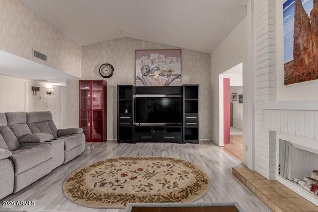 2122 LEISURE WORLD