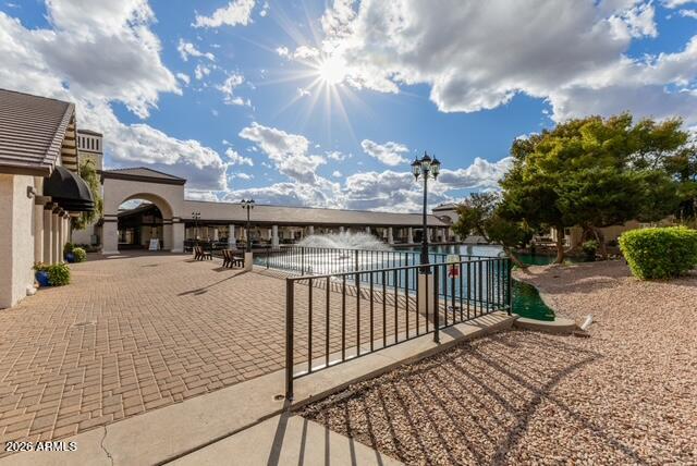 2122 LEISURE WORLD