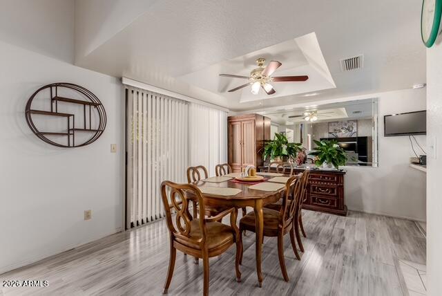 2122 LEISURE WORLD