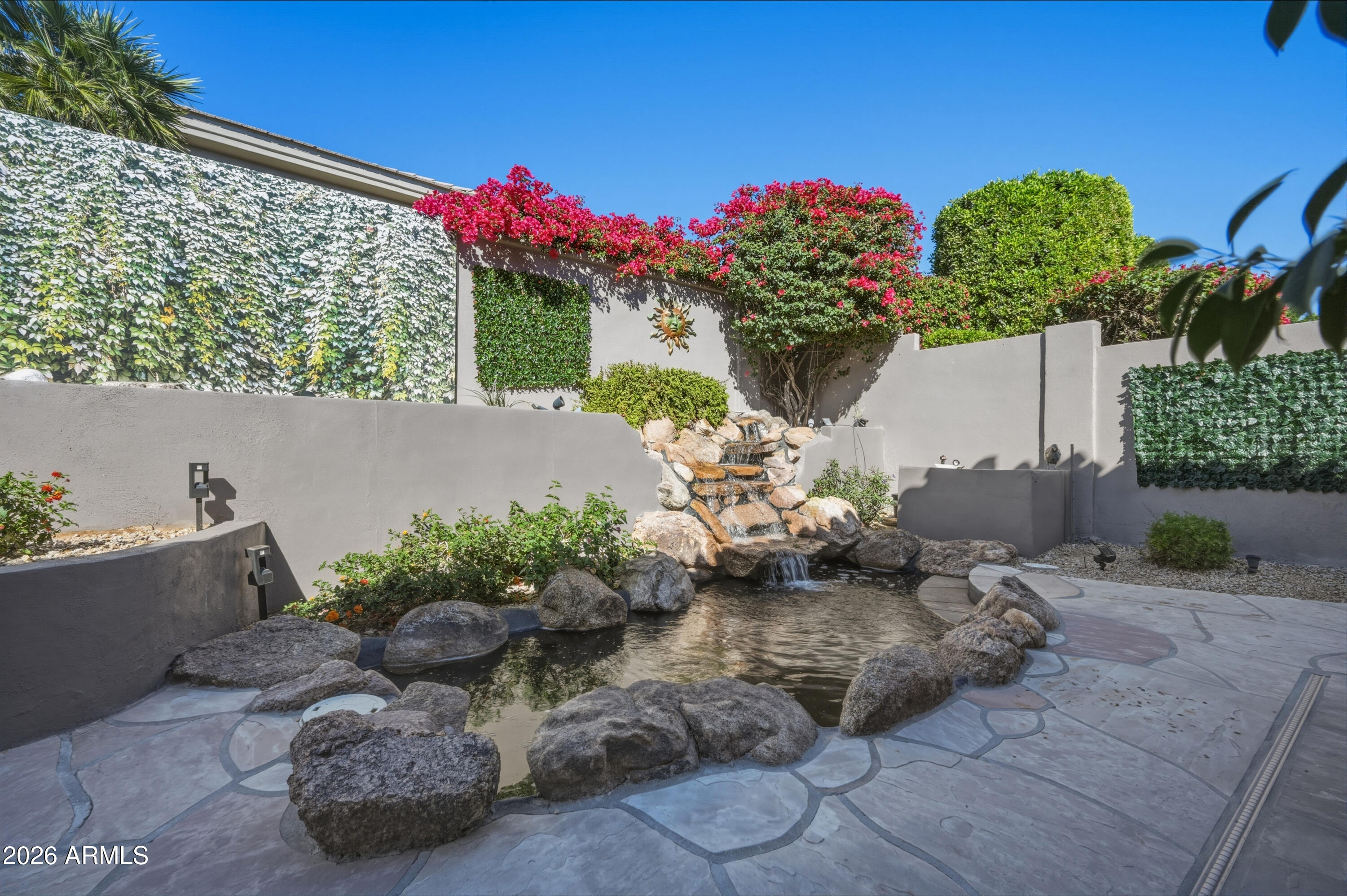 8218 E Mountain Spring Road