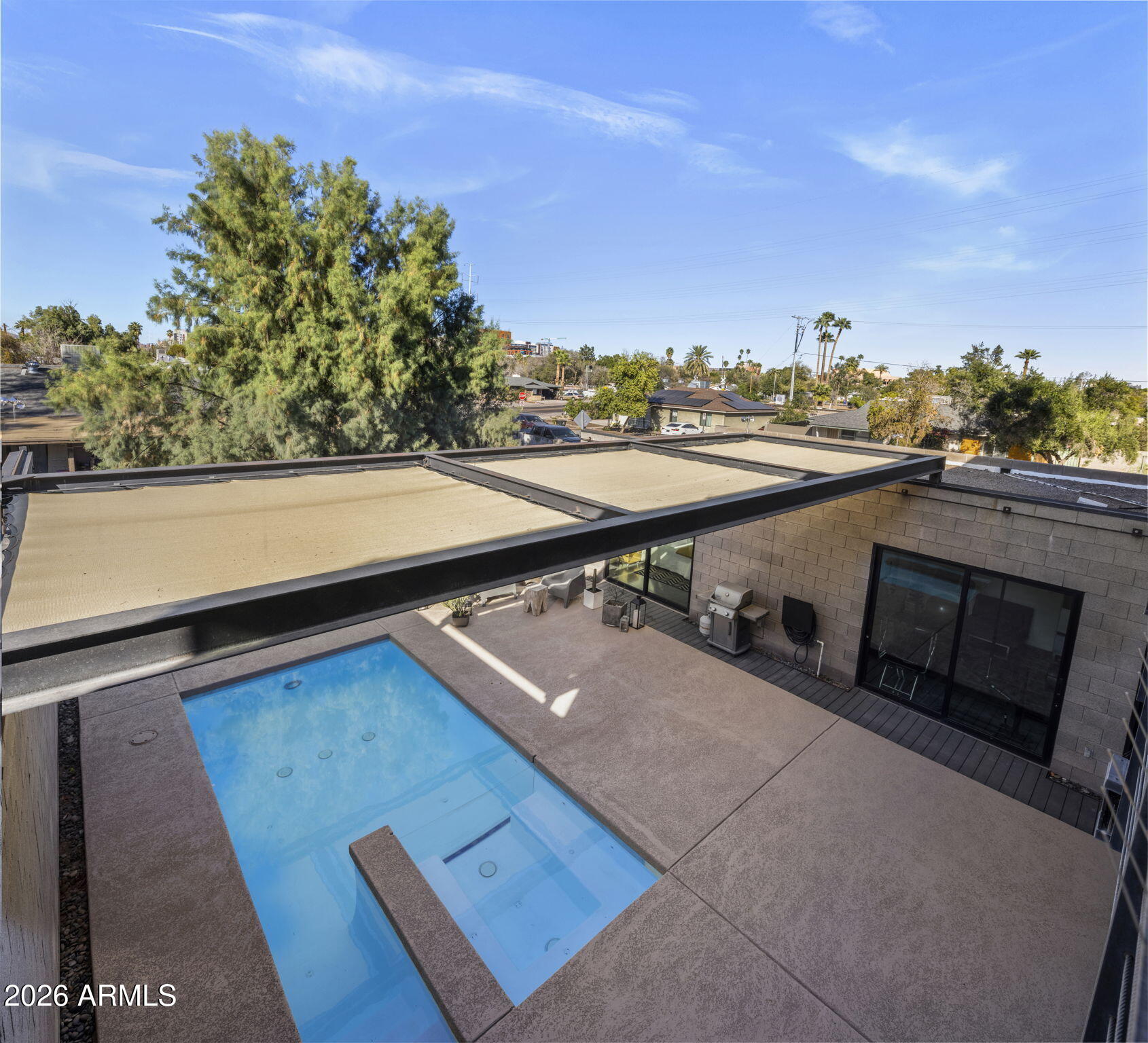 406 W 14TH Street