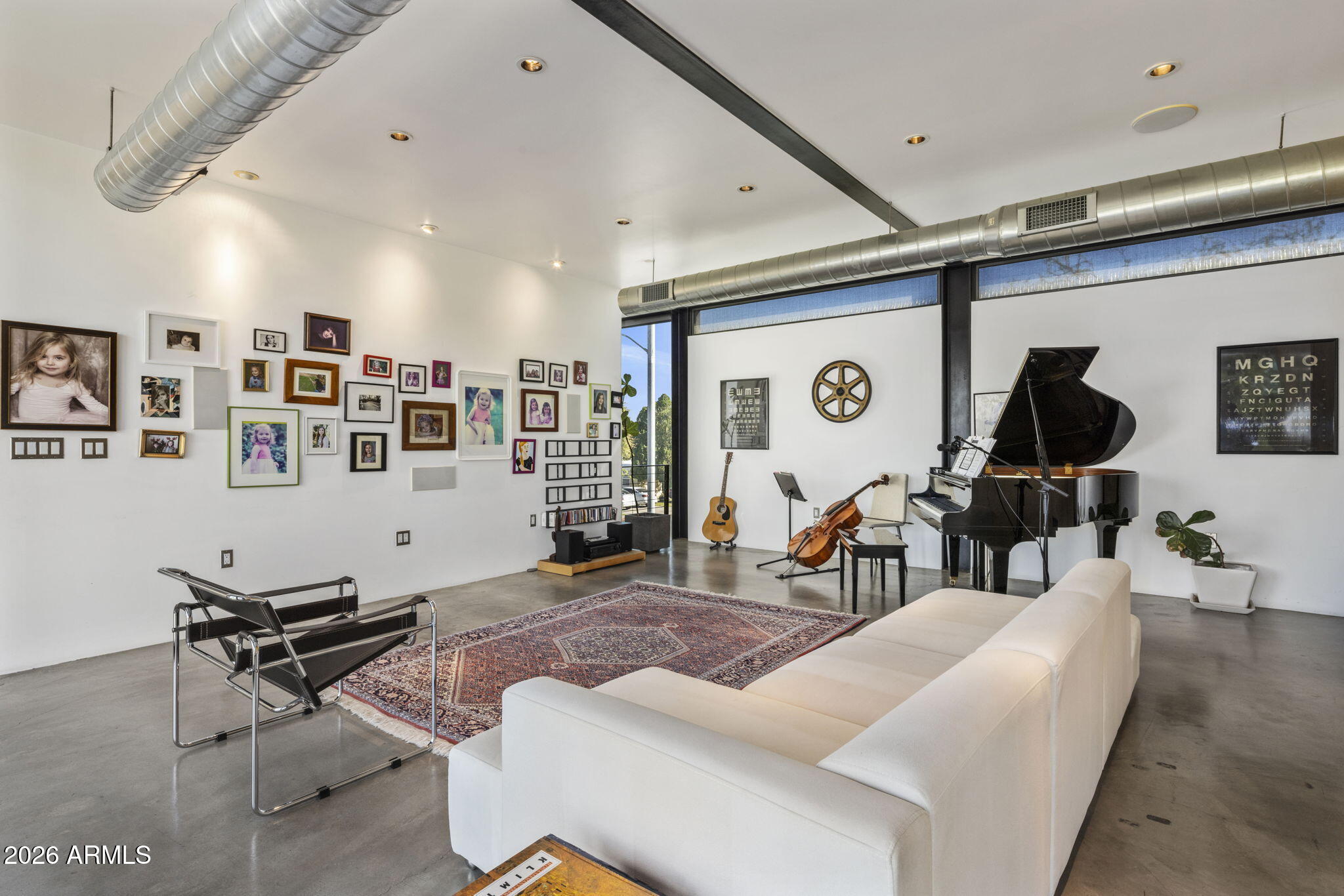 406 W 14TH Street