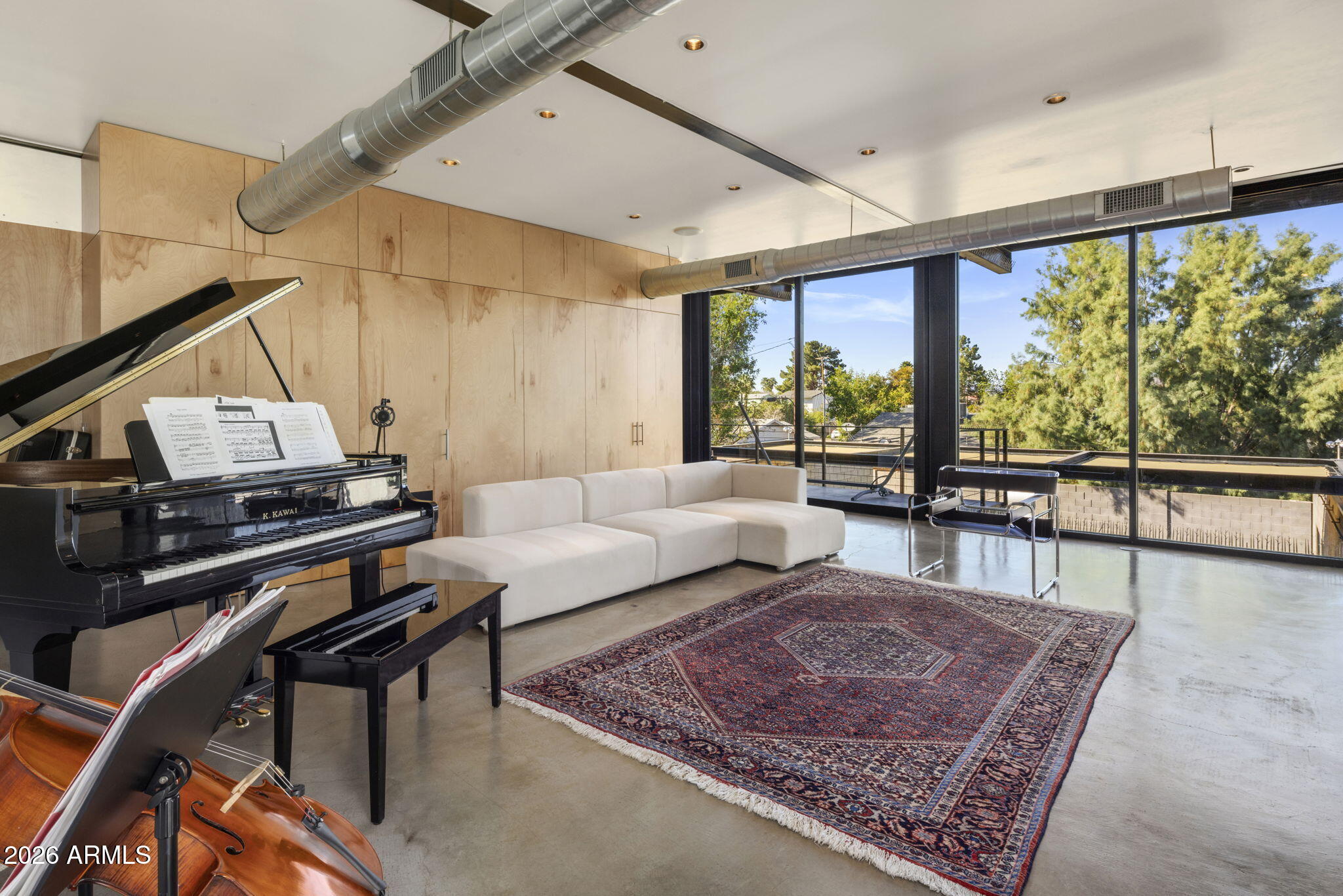 406 W 14TH Street