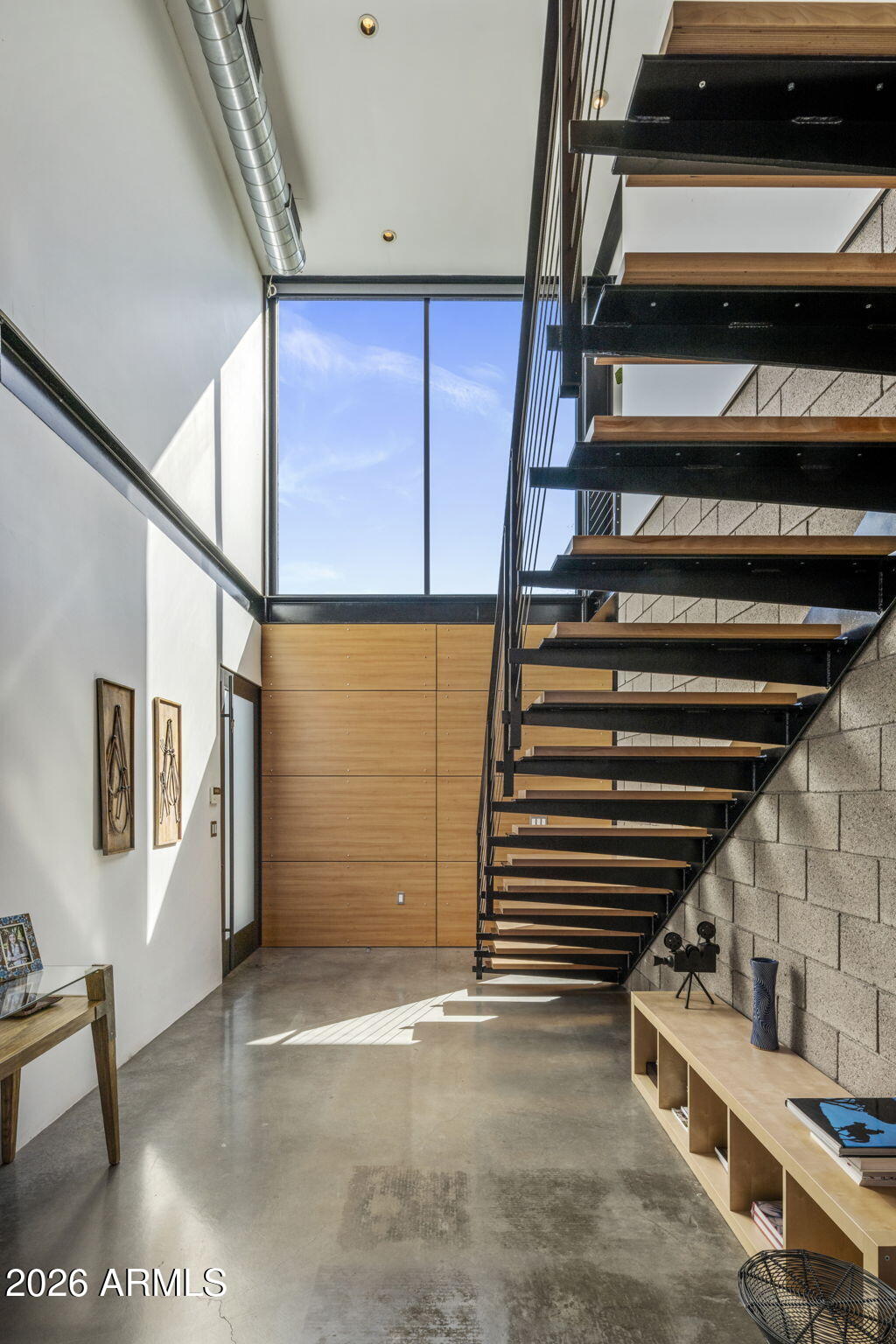 406 W 14TH Street