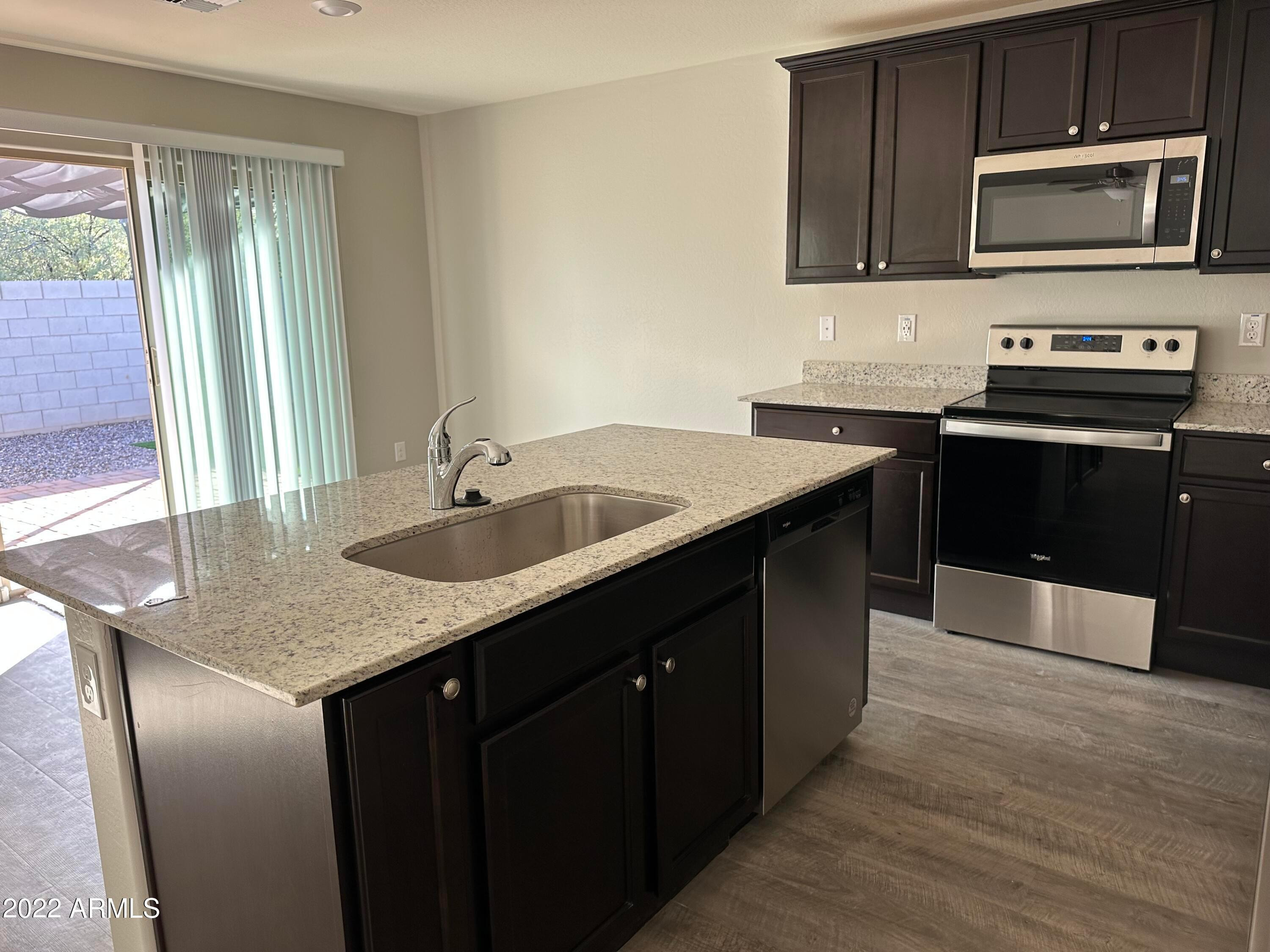 495 W Geib Avenue