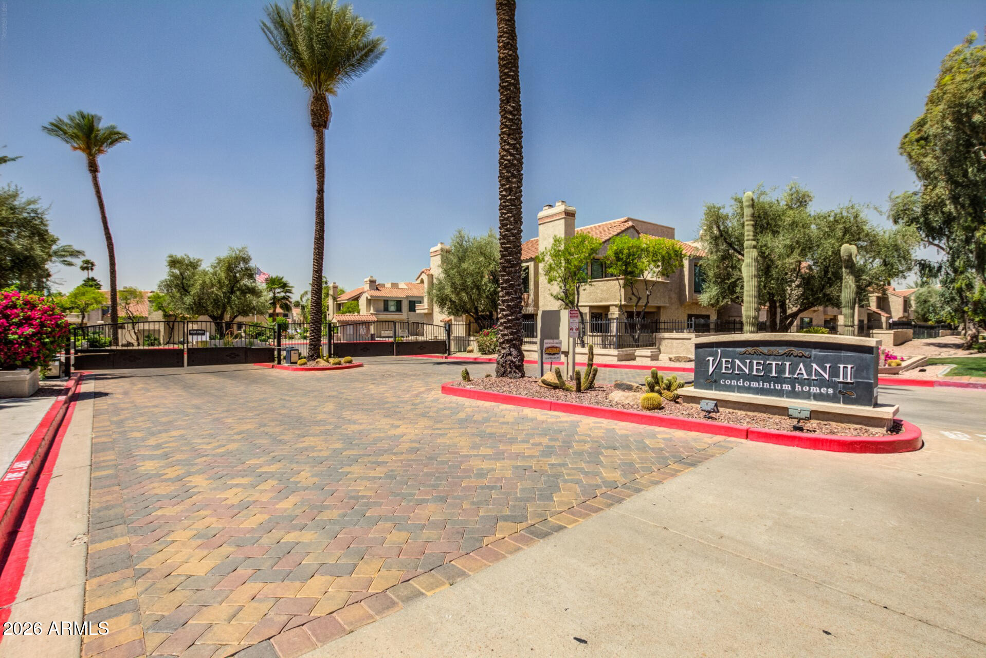 10115 E MOUNTAIN VIEW Road 2032