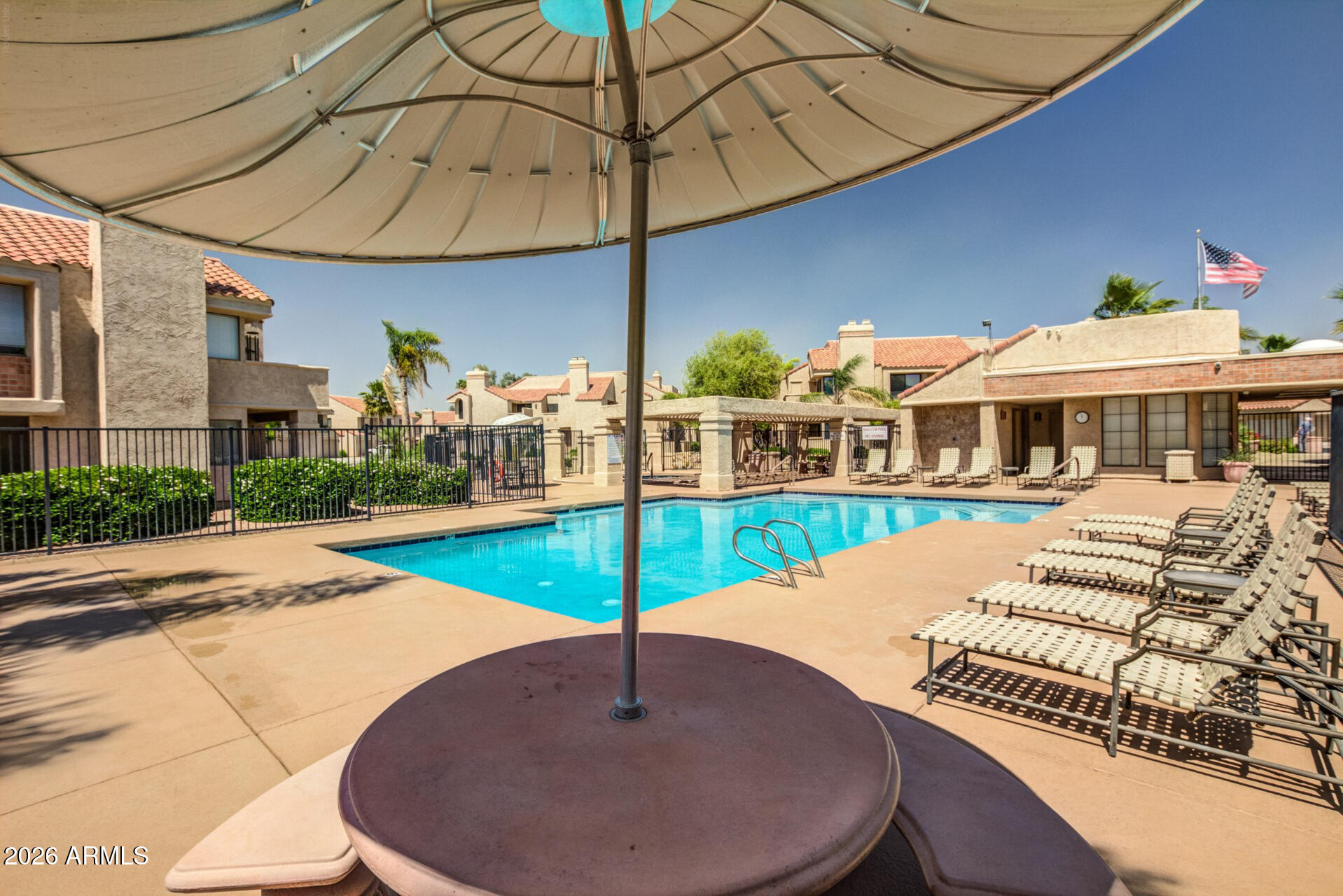 10115 E MOUNTAIN VIEW Road 2032