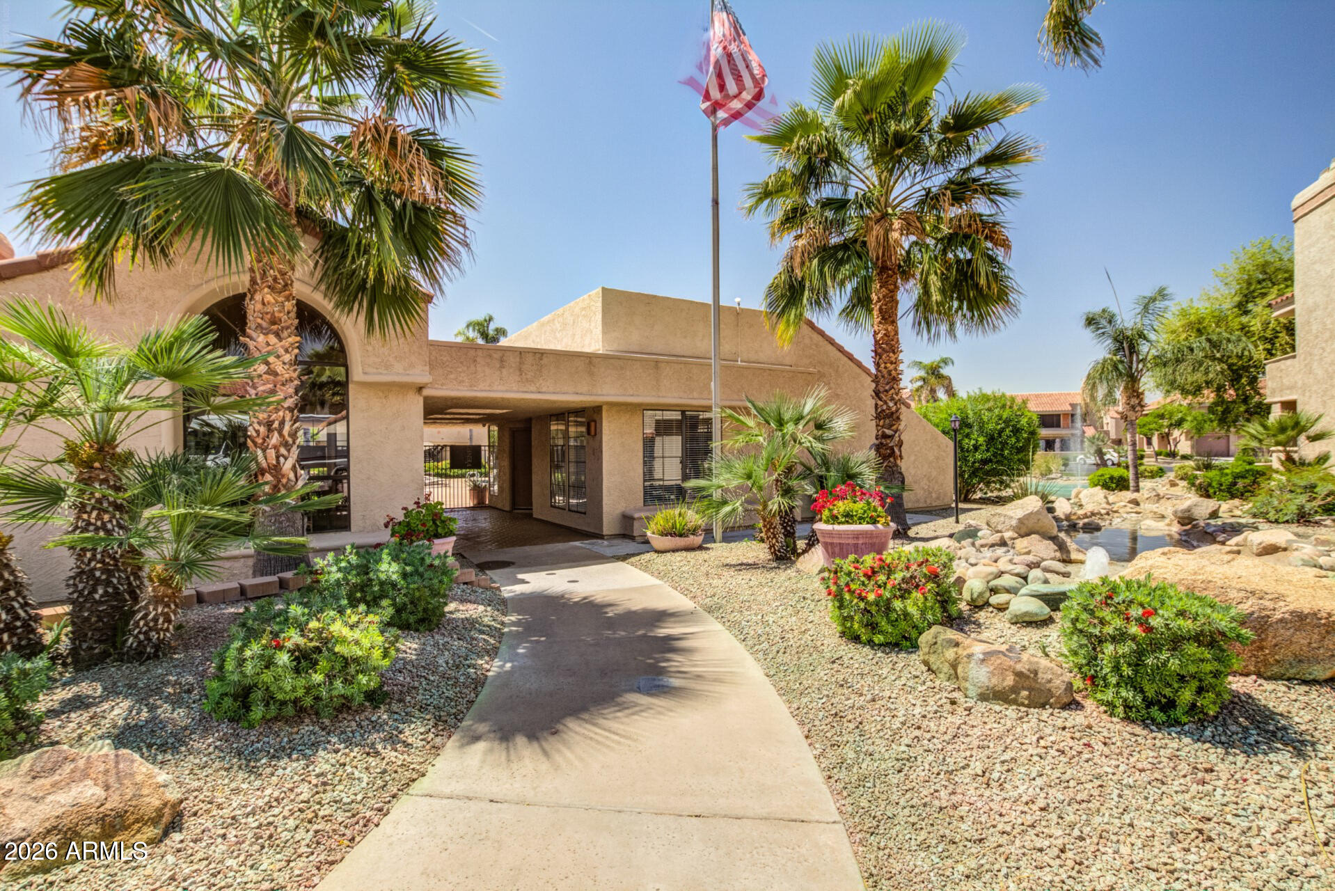 10115 E MOUNTAIN VIEW Road 2032
