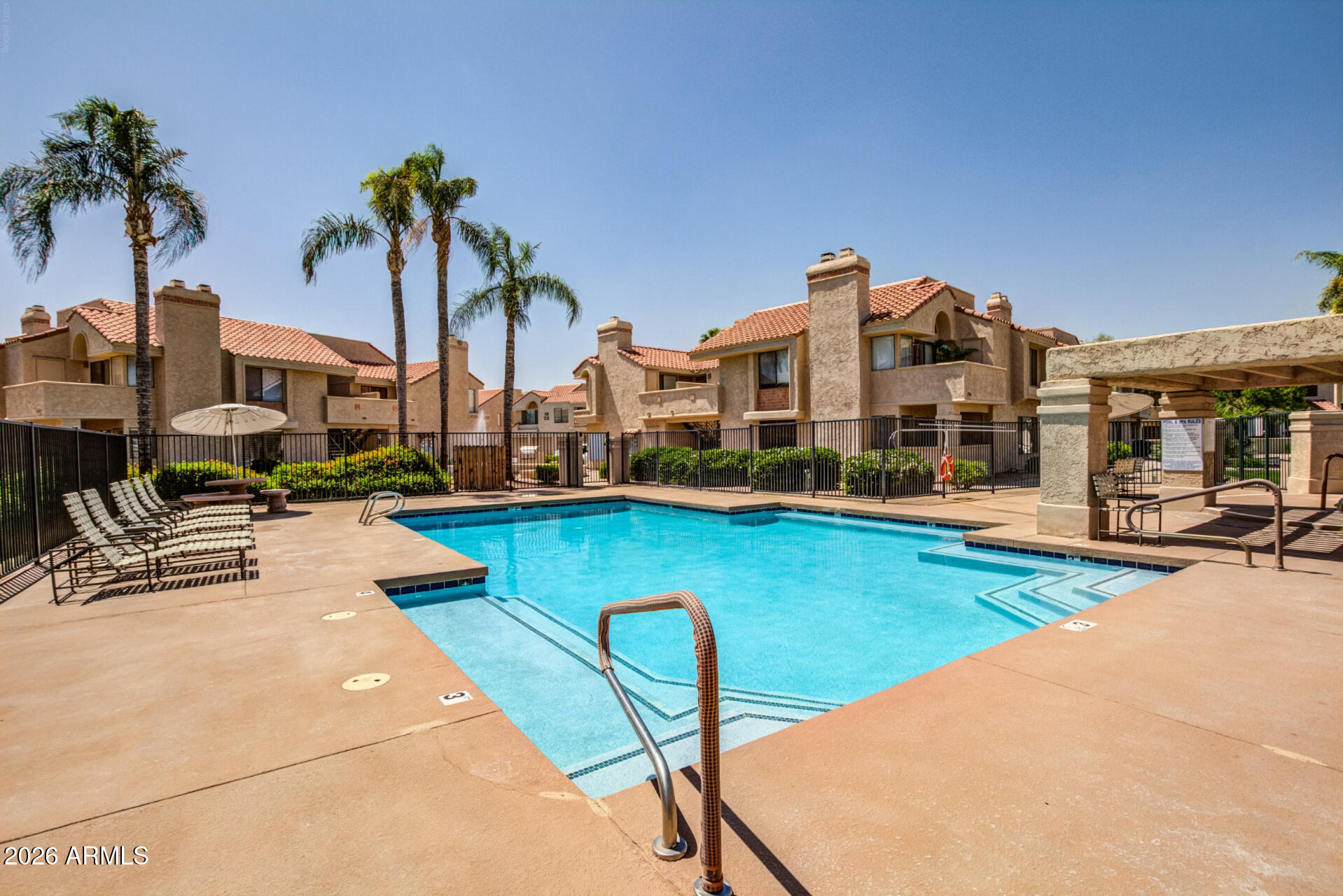 10115 E MOUNTAIN VIEW Road 2032
