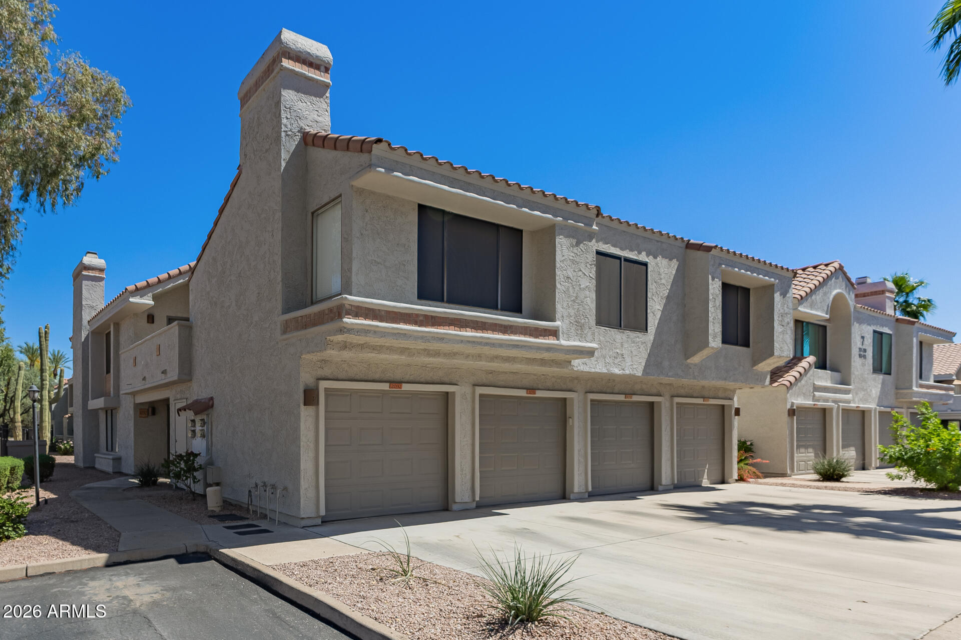 10115 E MOUNTAIN VIEW Road 2032