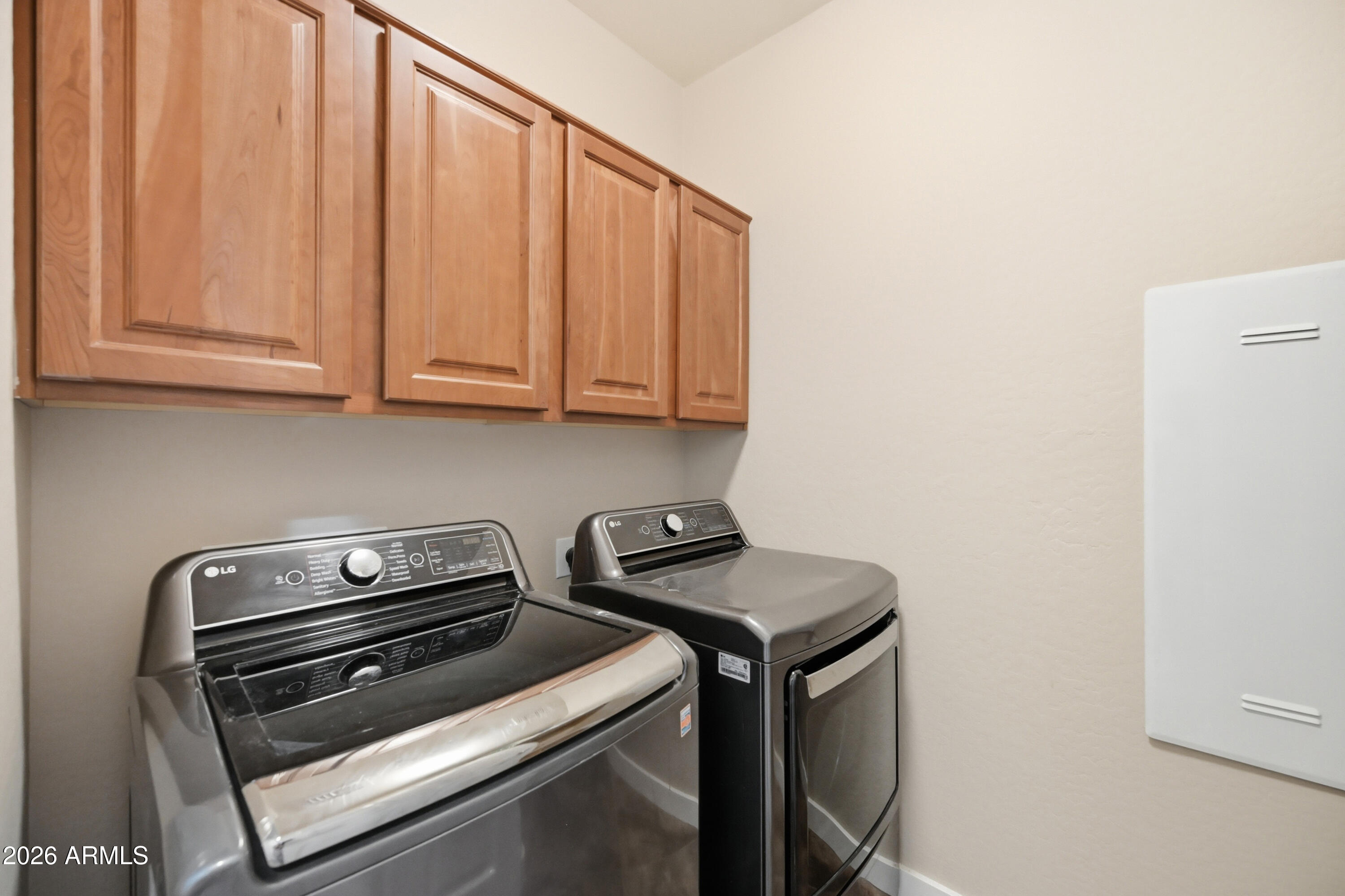 2310 W KACHINA Trail