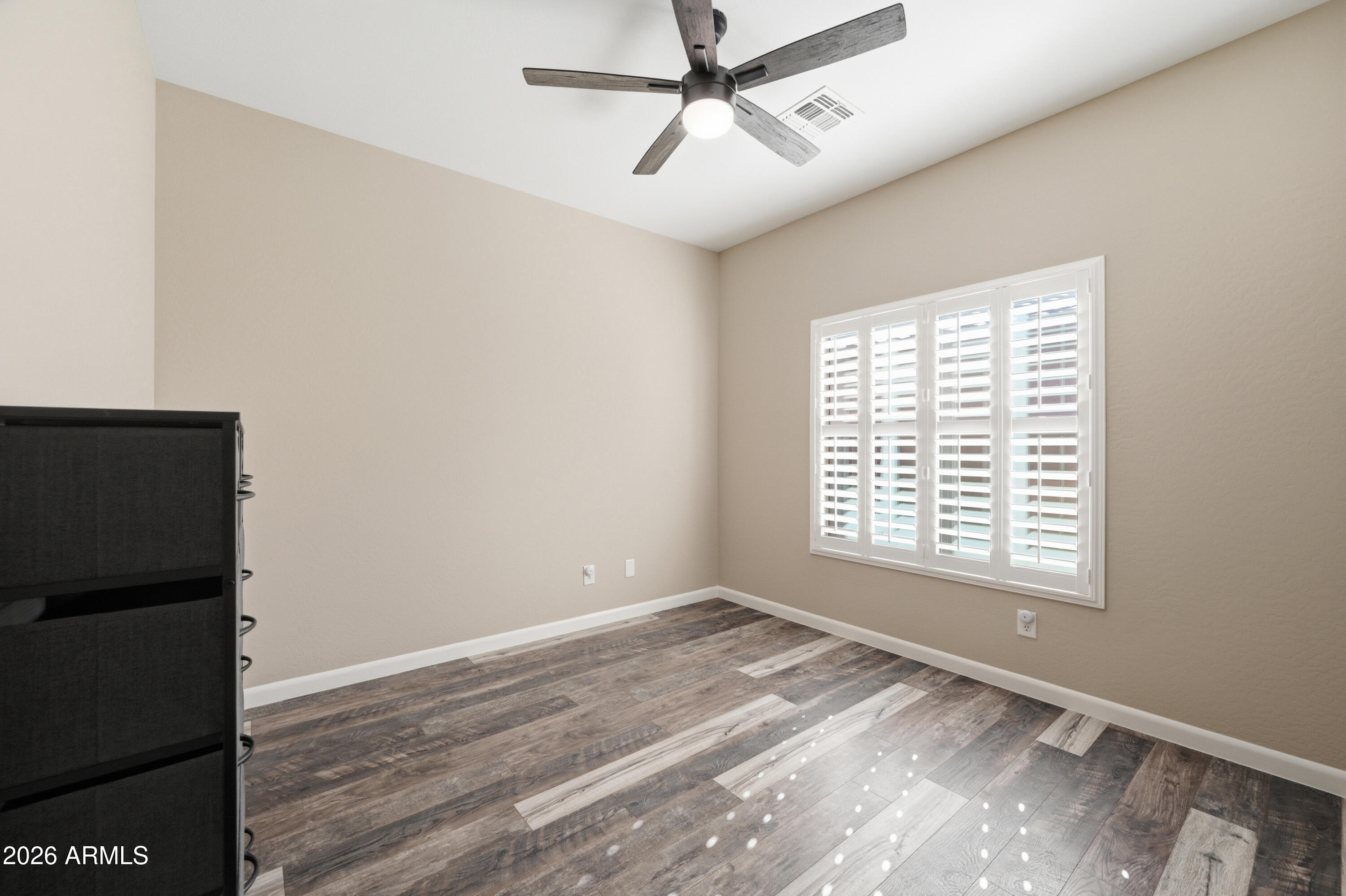 2310 W KACHINA Trail
