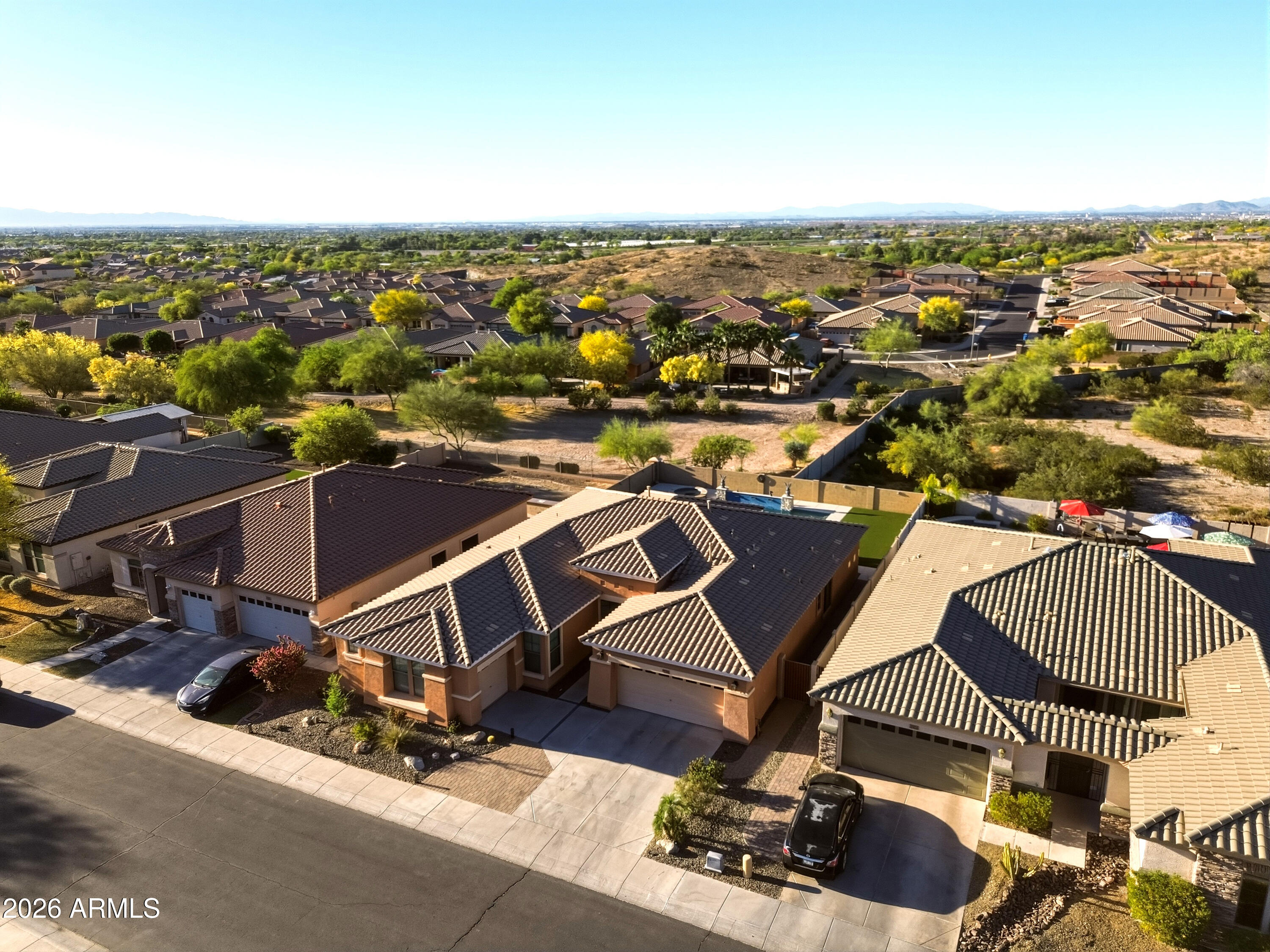 2310 W KACHINA Trail