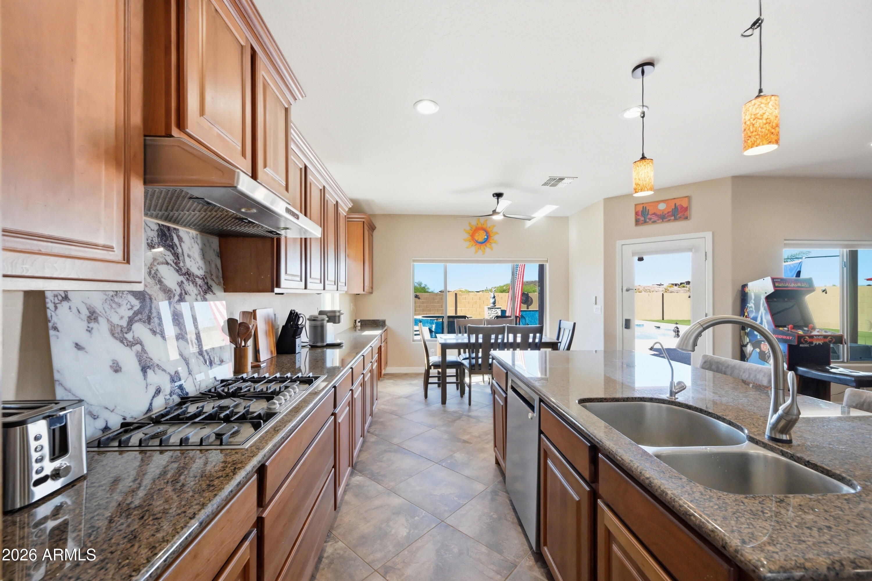 2310 W KACHINA Trail