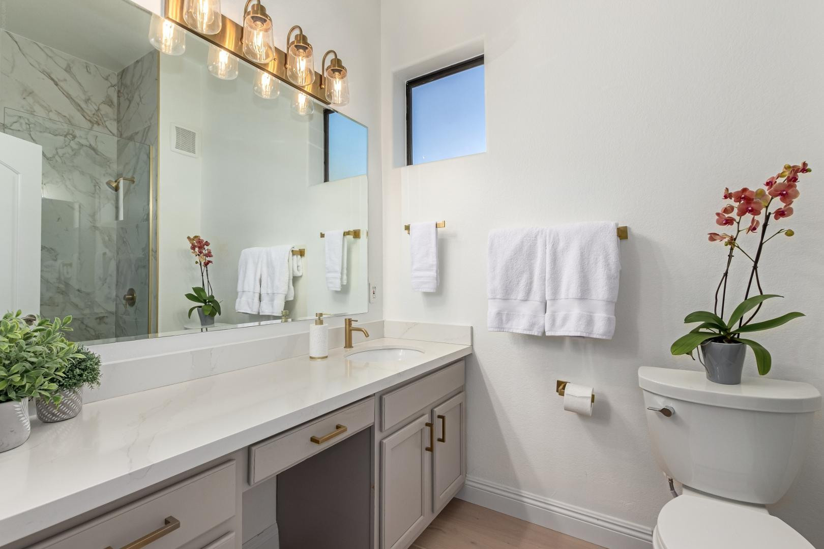 7027 N Scottsdale Road Unit 224