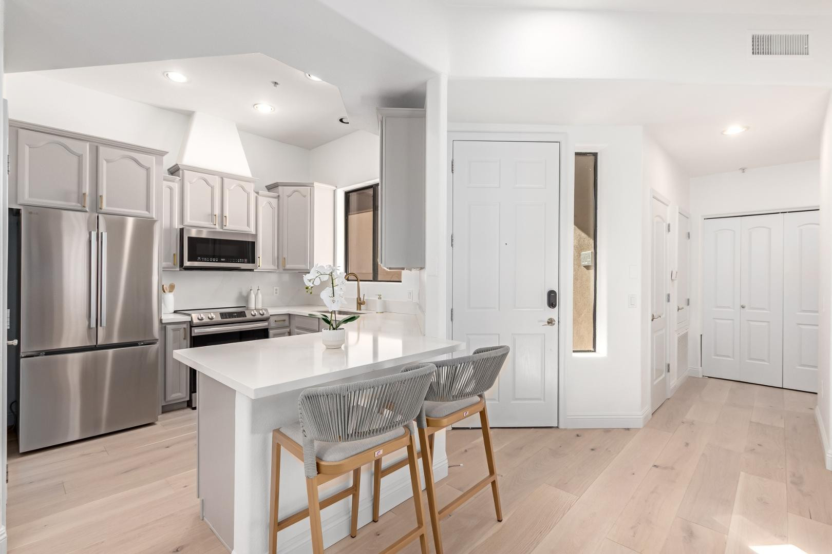 7027 N Scottsdale Road Unit 224