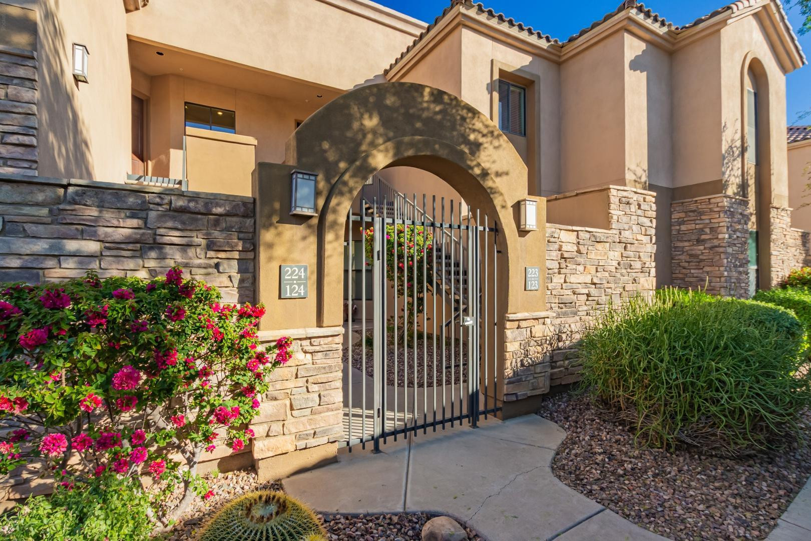 7027 N Scottsdale Road Unit 224