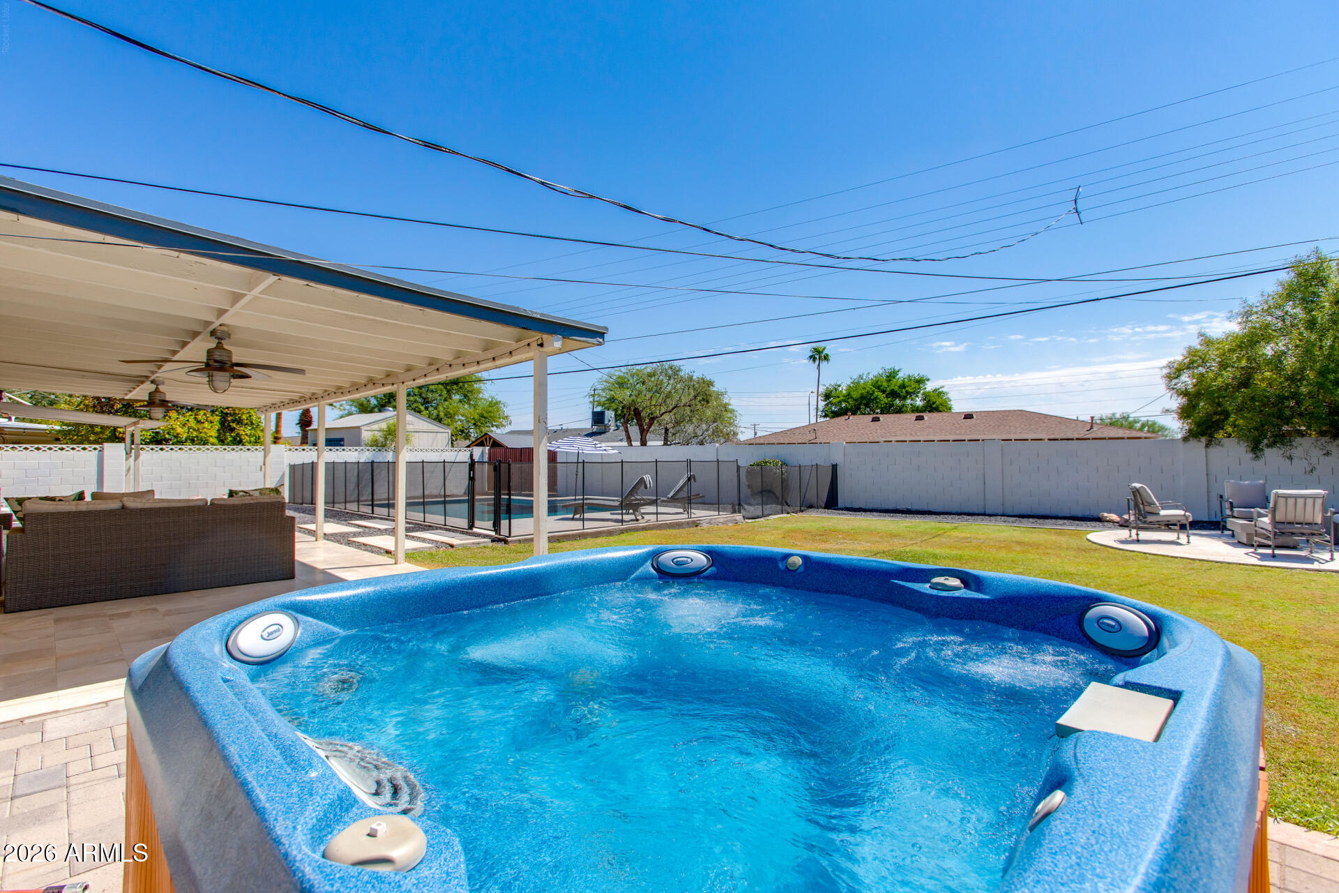 2039 N 69TH Place