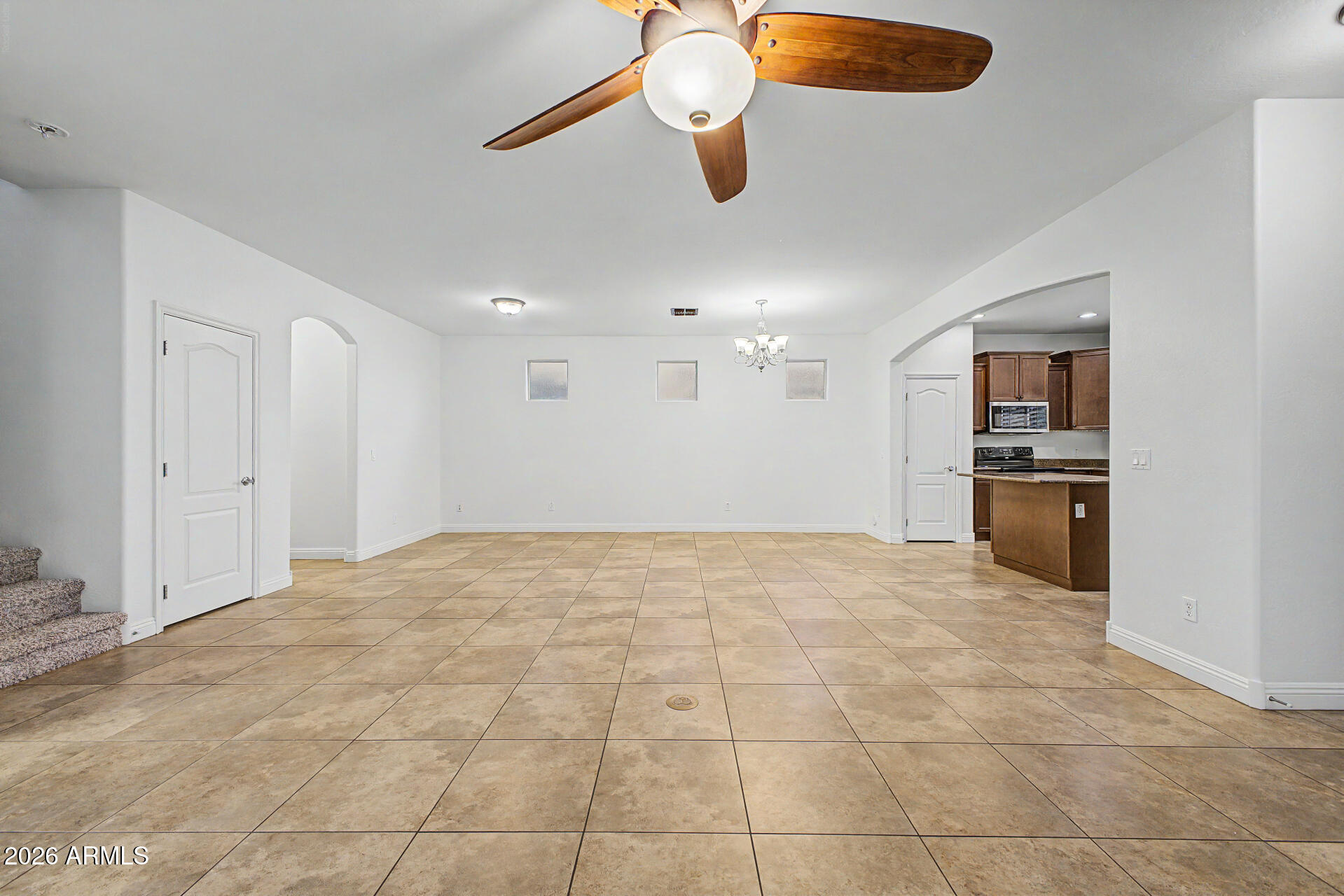 3331 E JASPER Drive