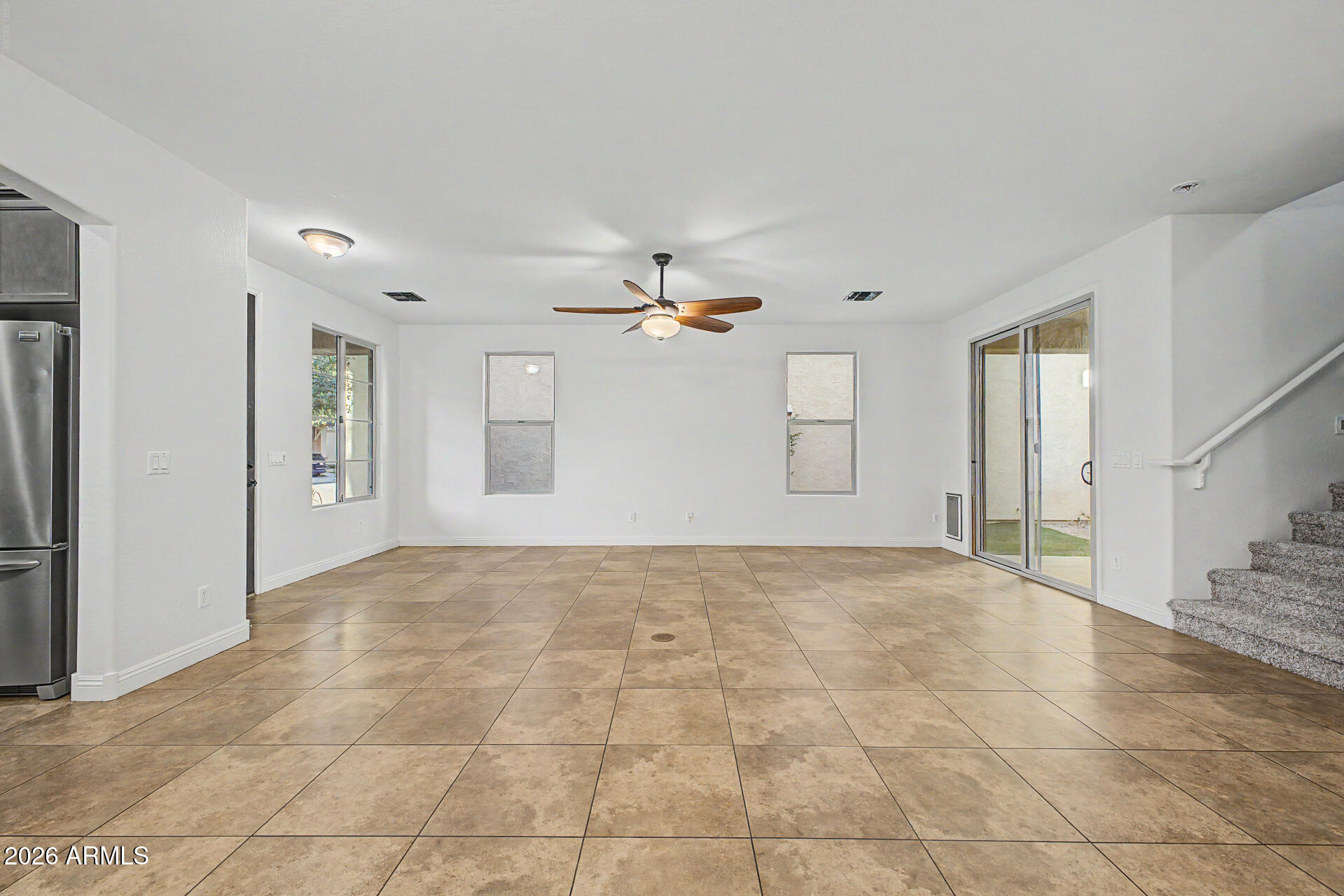 3331 E JASPER Drive