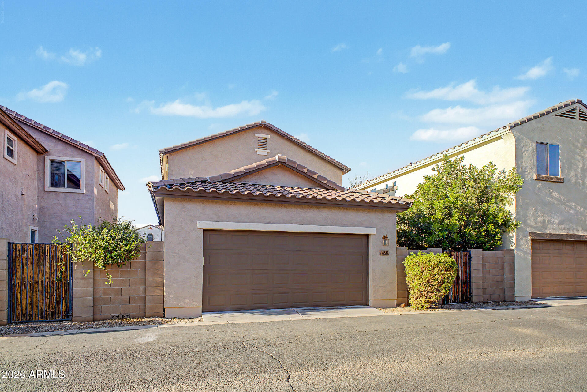 3331 E JASPER Drive
