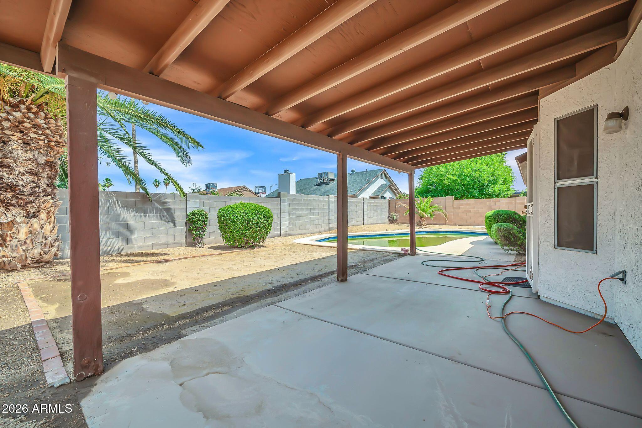 5738 W GREENBRIAR Drive