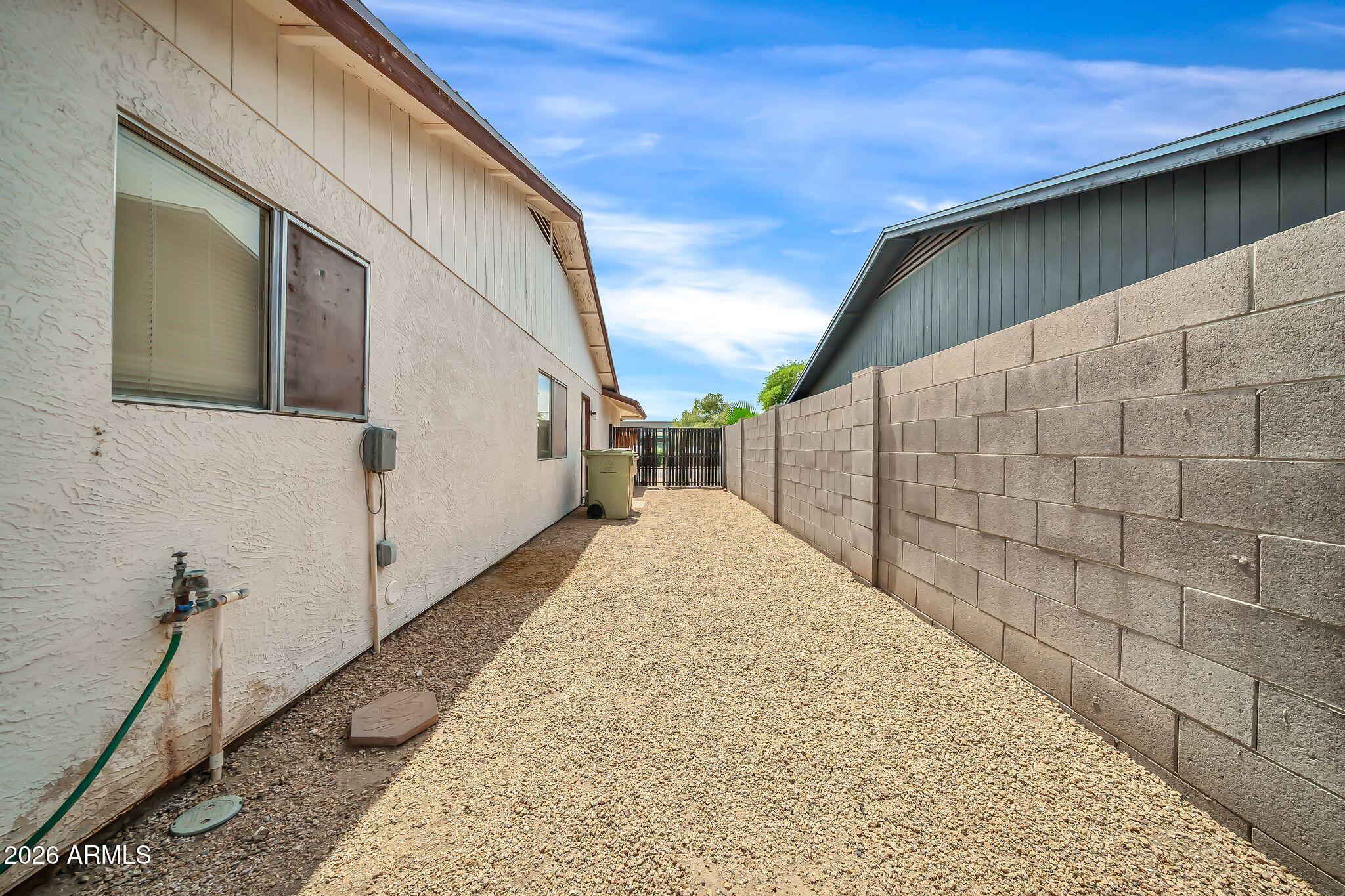5738 W GREENBRIAR Drive