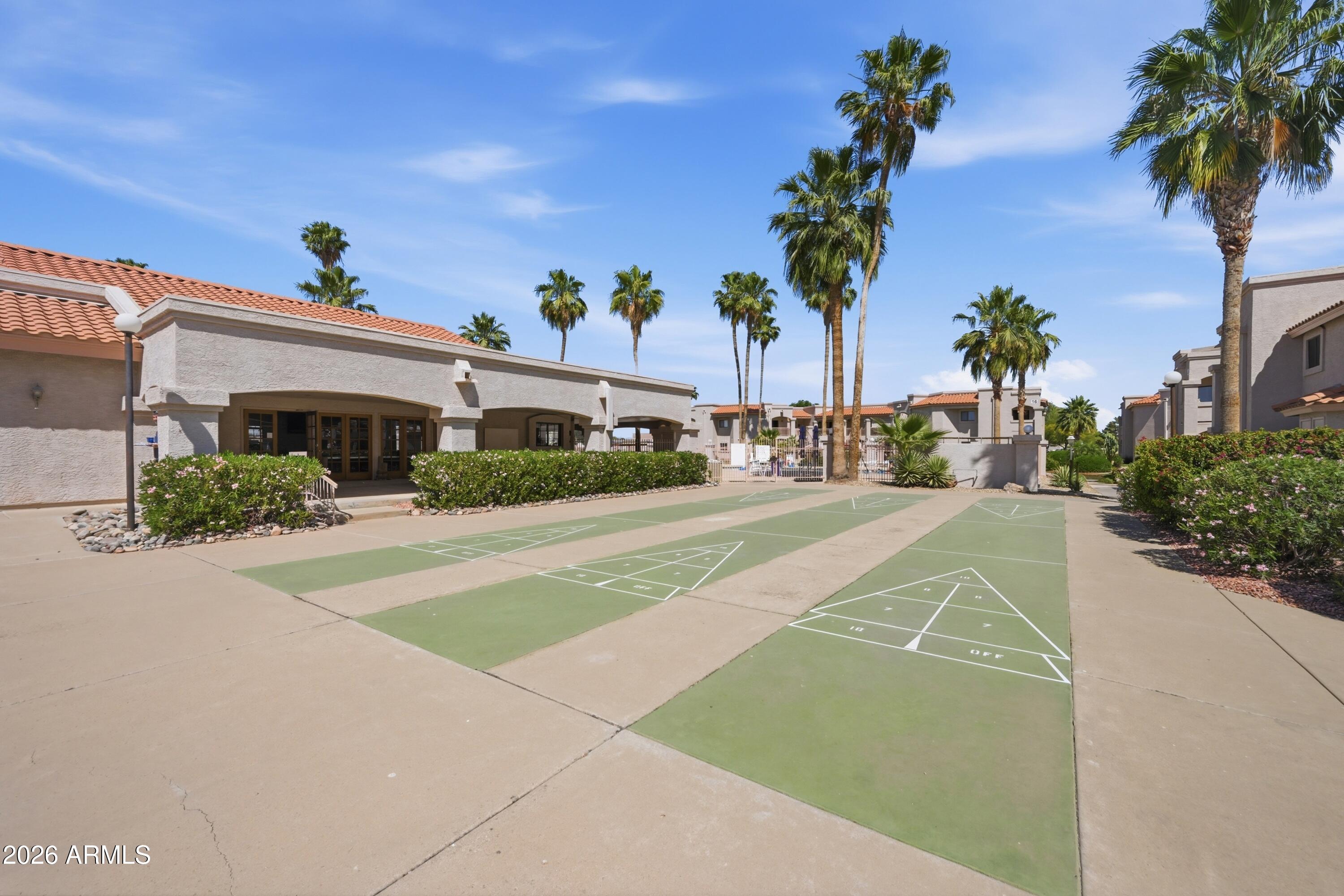 9151 W Greenway Road 295