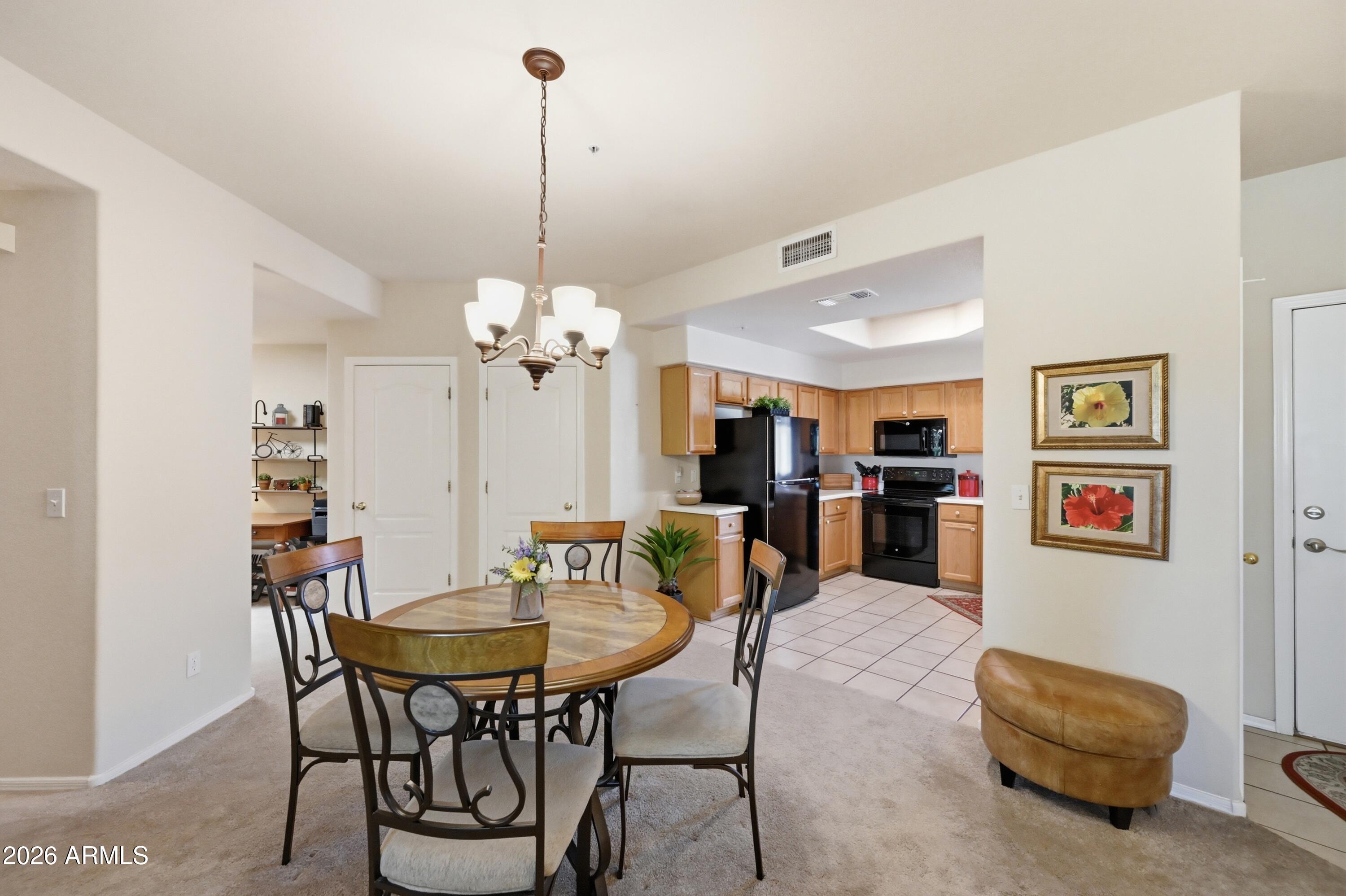 9151 W Greenway Road 295
