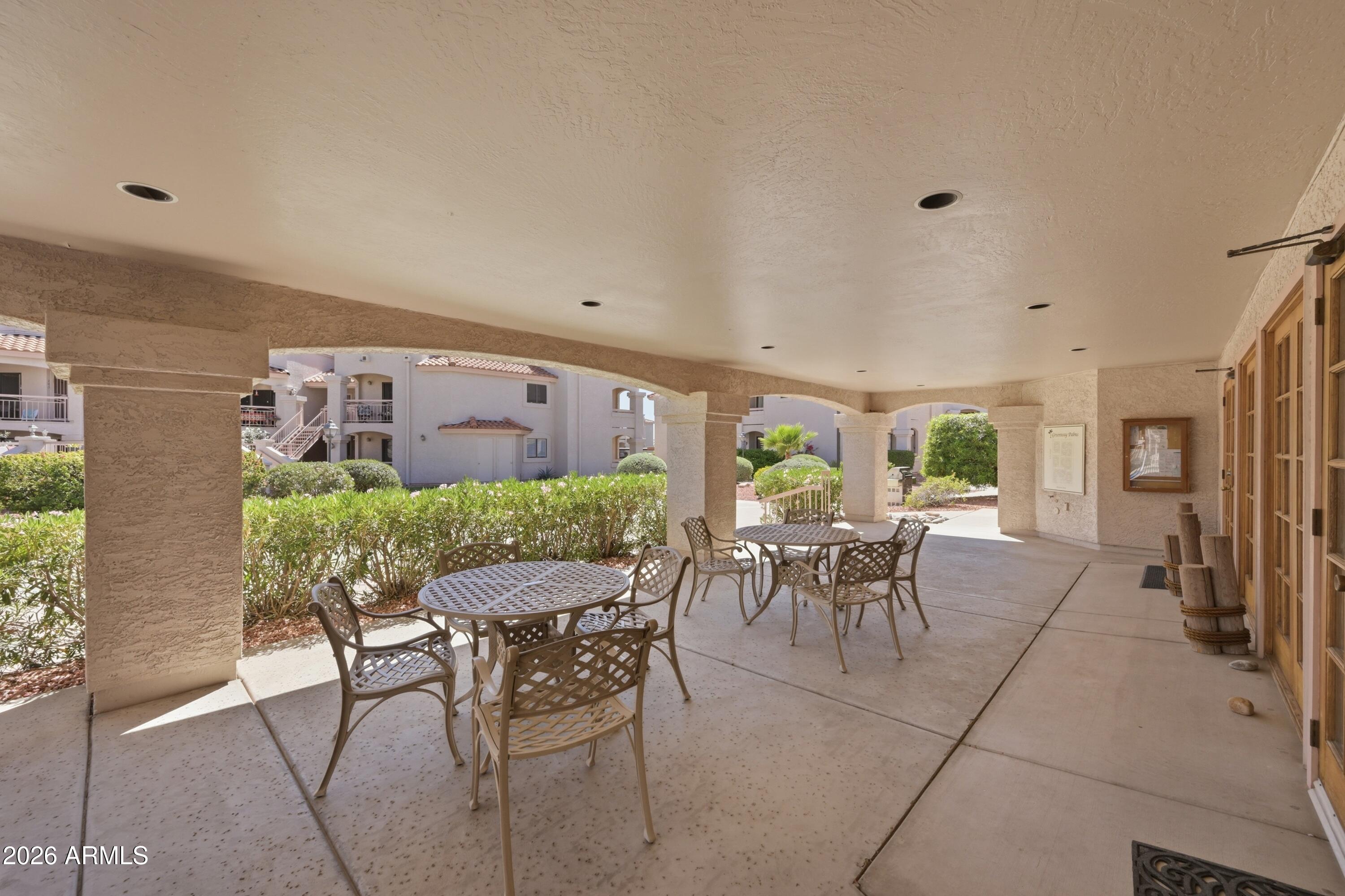 9151 W Greenway Road 295