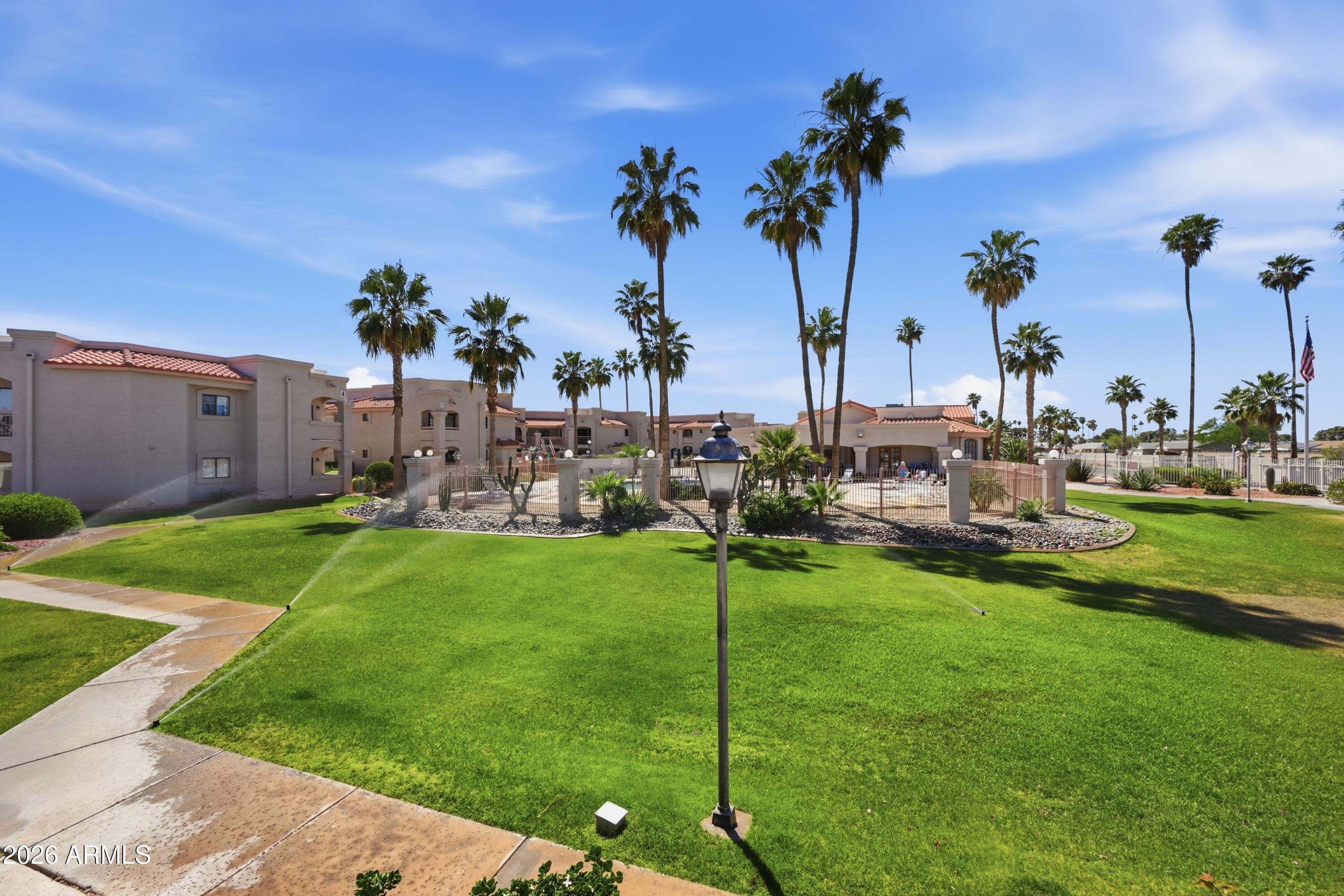 9151 W Greenway Road 295
