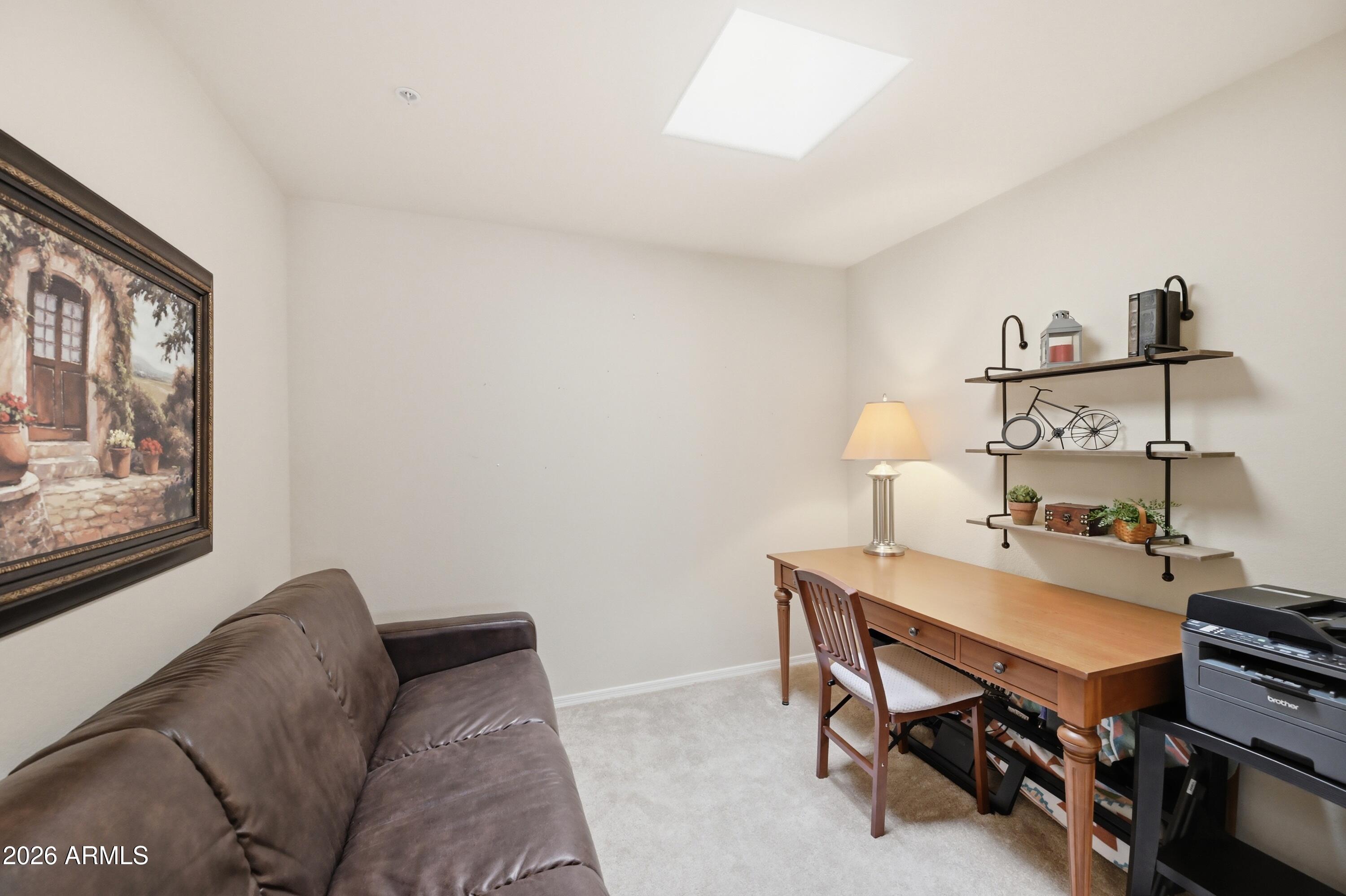 9151 W Greenway Road 295