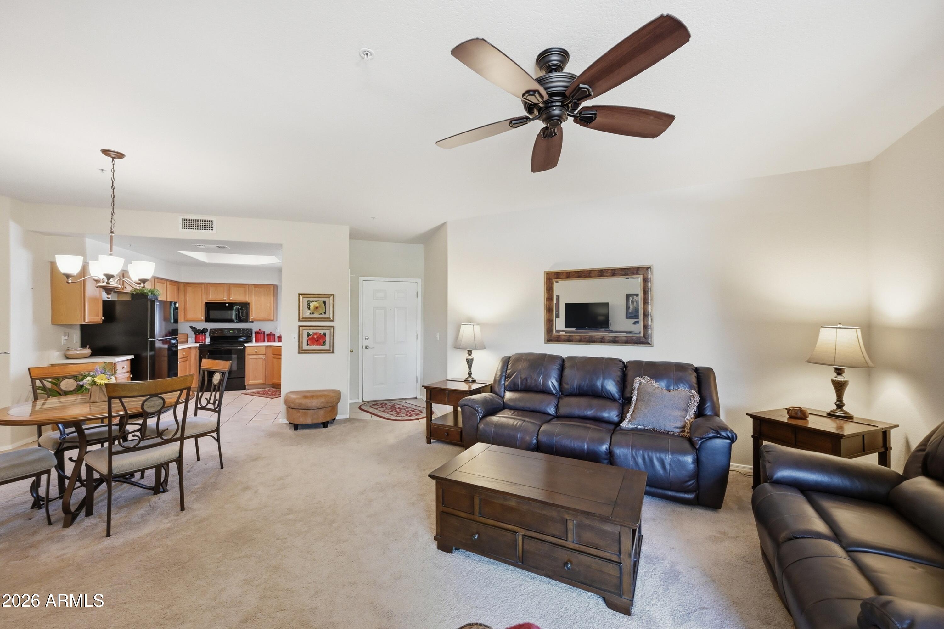 9151 W Greenway Road 295