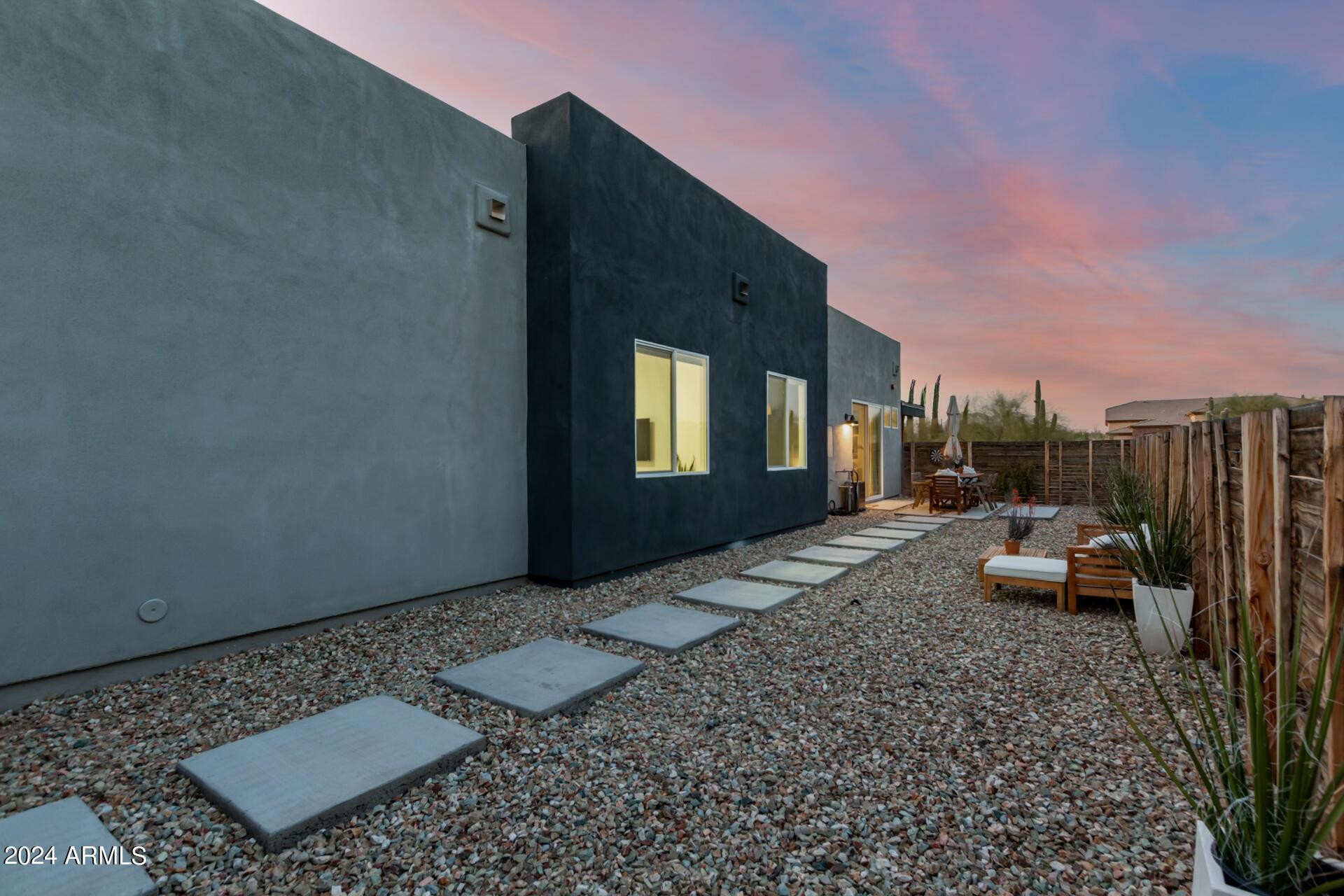 7015 E DAVIS