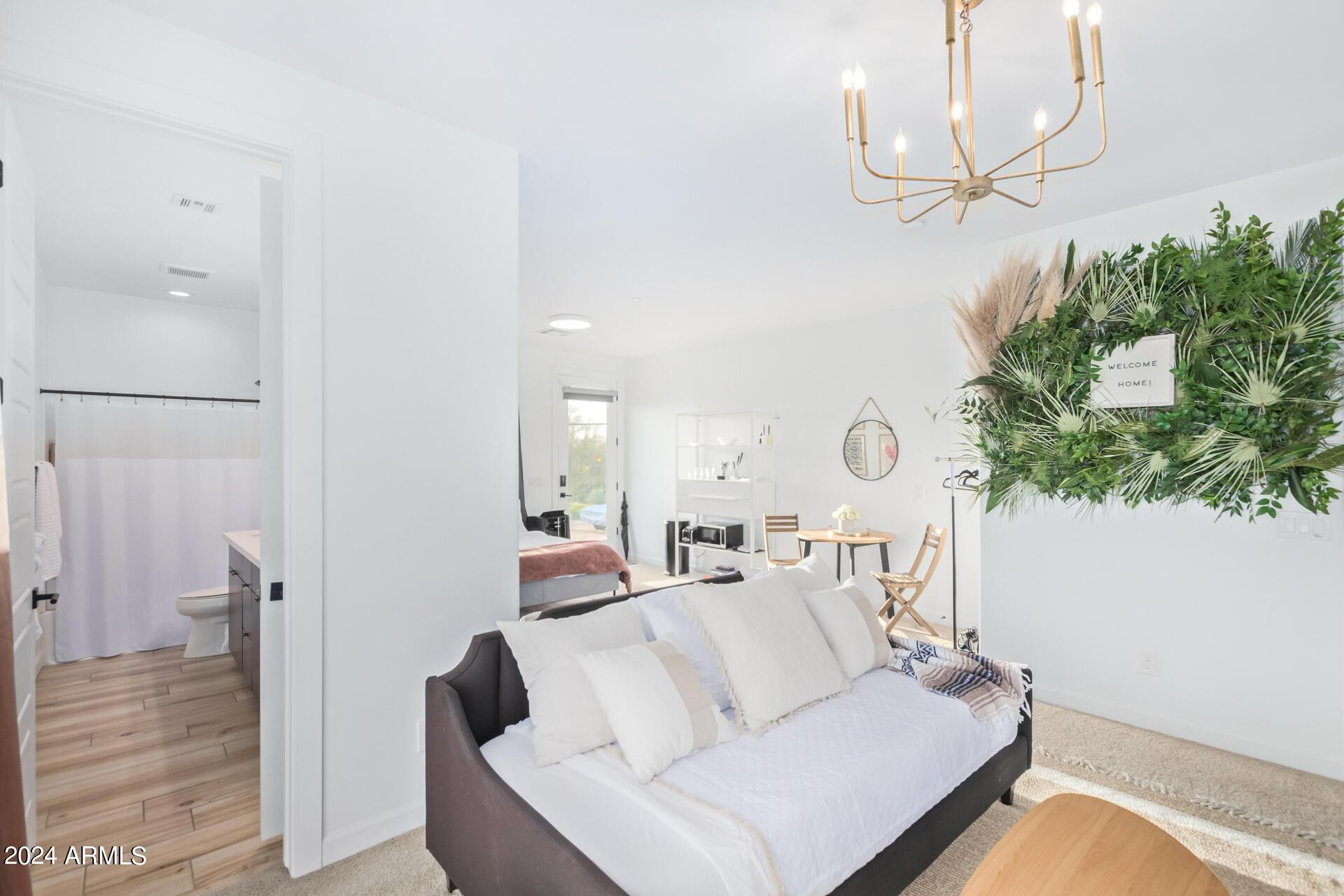 7015 E DAVIS