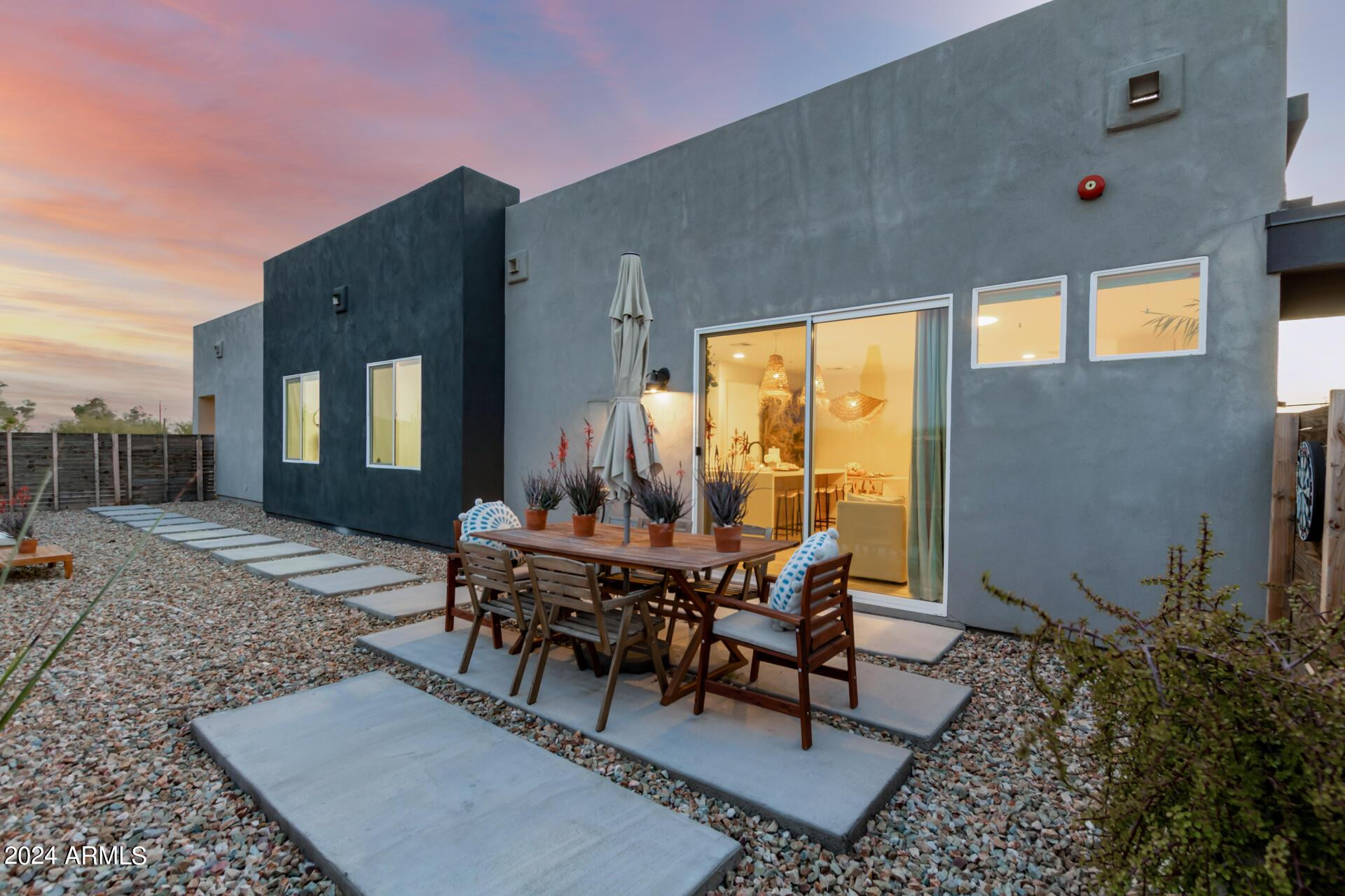 7015 E DAVIS