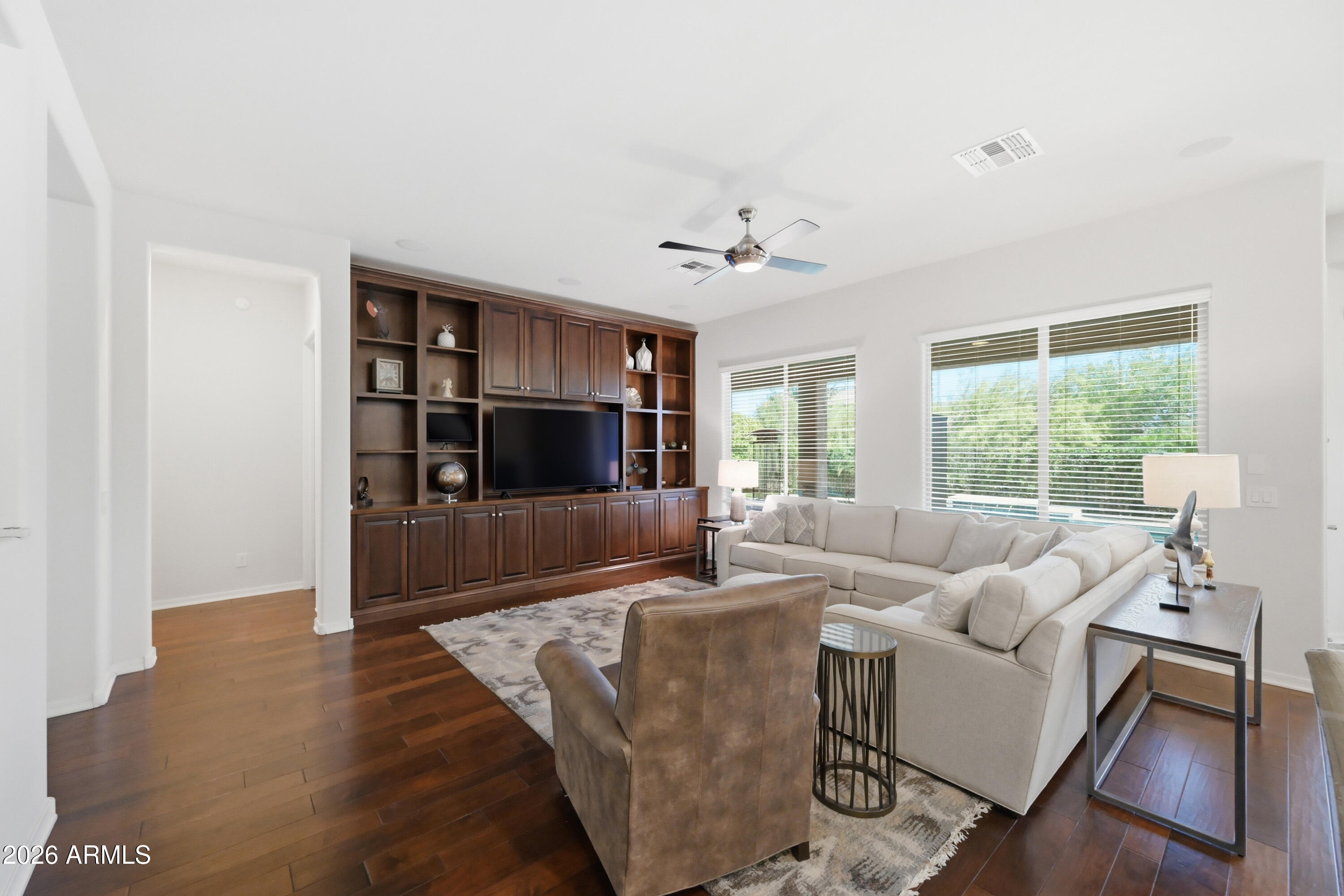 5641 E DESERT FOREST Trail