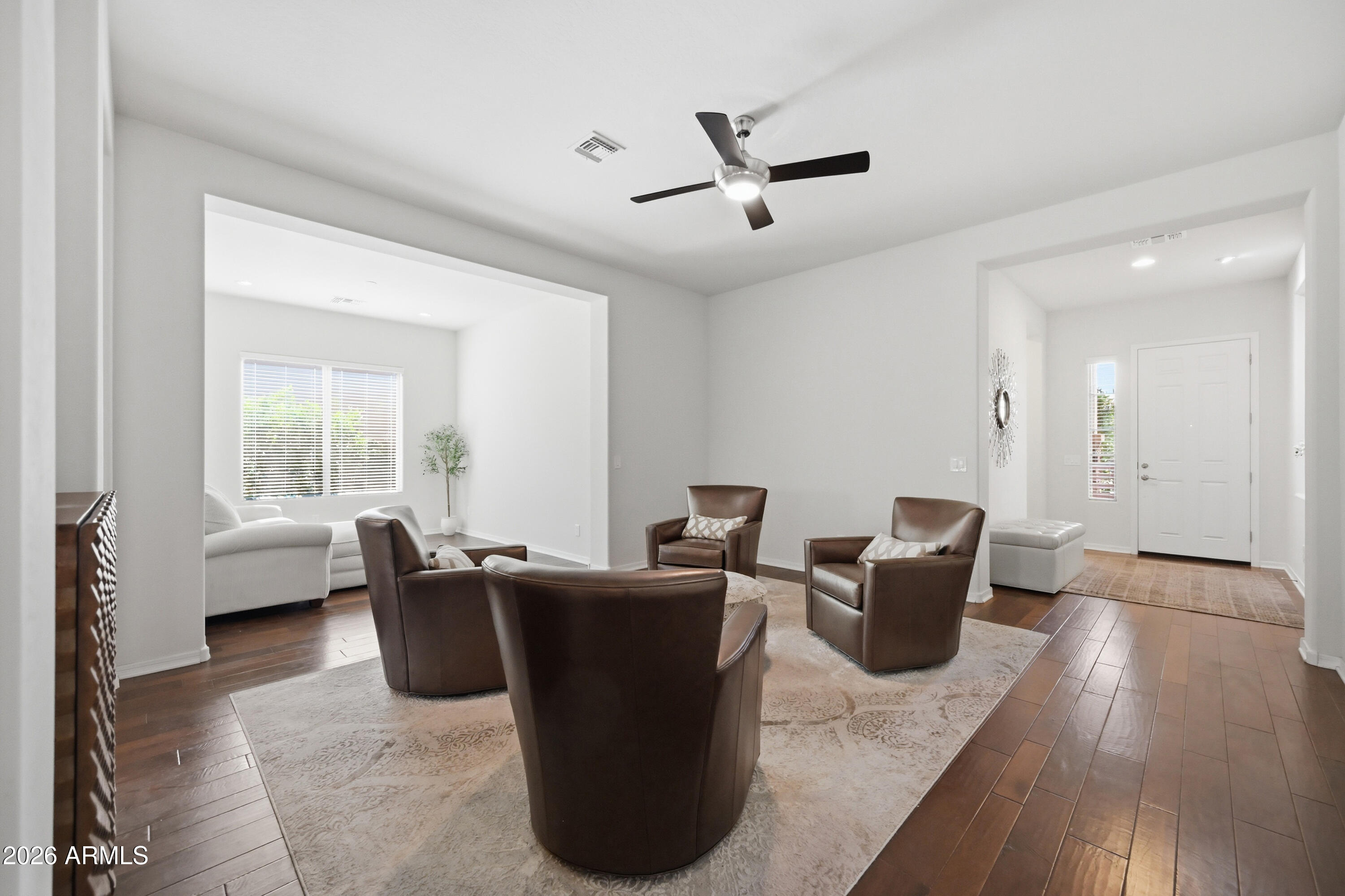 5641 E DESERT FOREST Trail