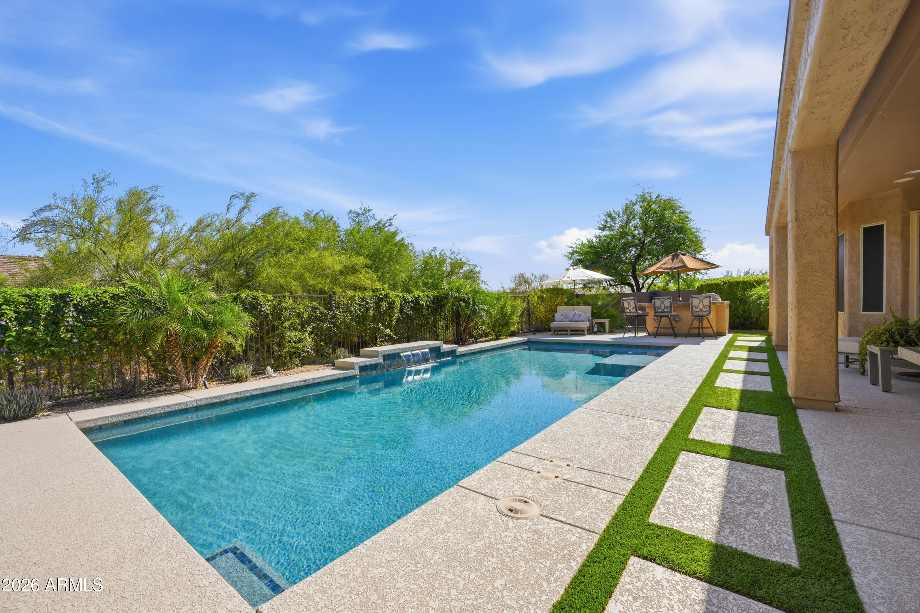 5641 E DESERT FOREST Trail